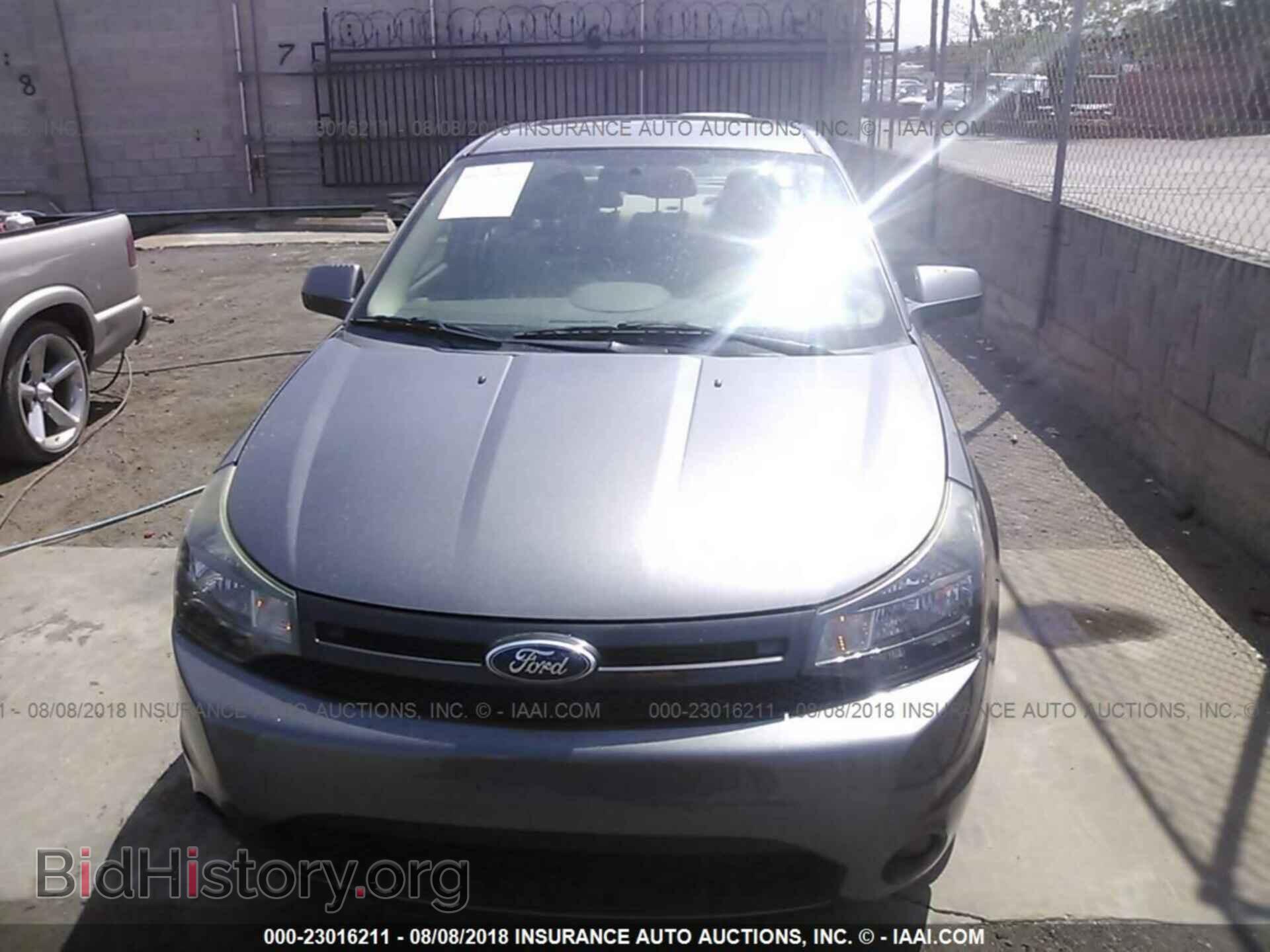 2011 Ford Focus - VIN: 1FAHP3GN7BW197675 - Фото 6