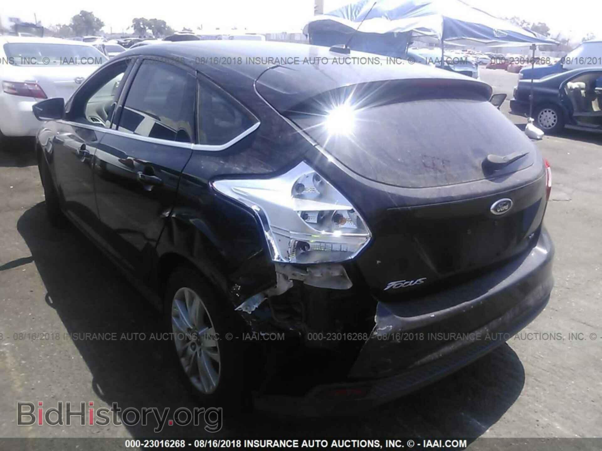 2012 Ford Focus - VIN: 1FAHP3M27CL422996 - Фото 3