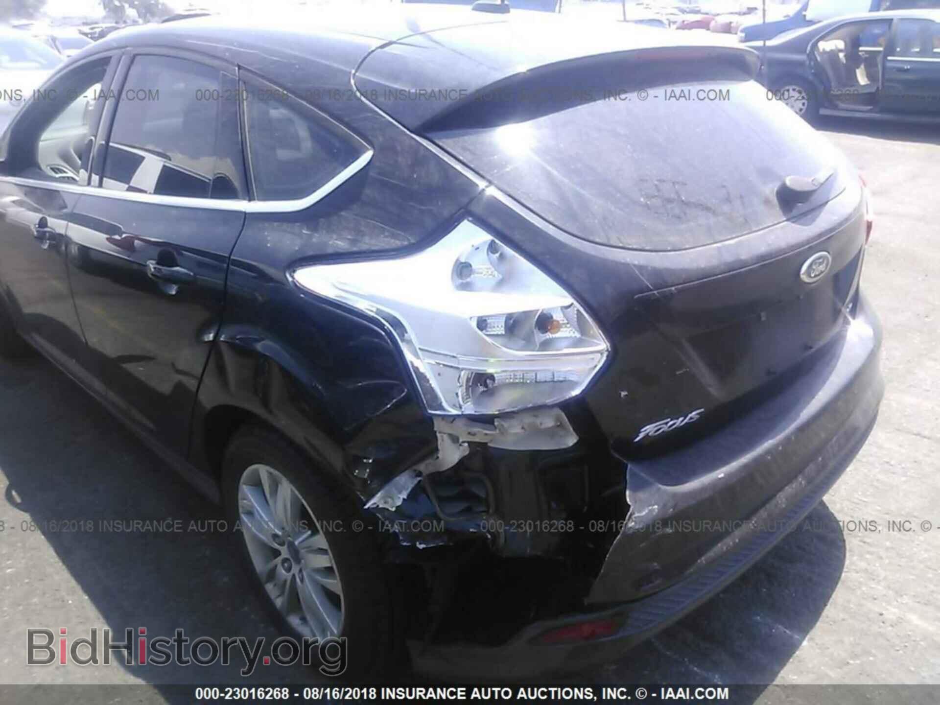 2012 Ford Focus - VIN: 1FAHP3M27CL422996 - Фото 6