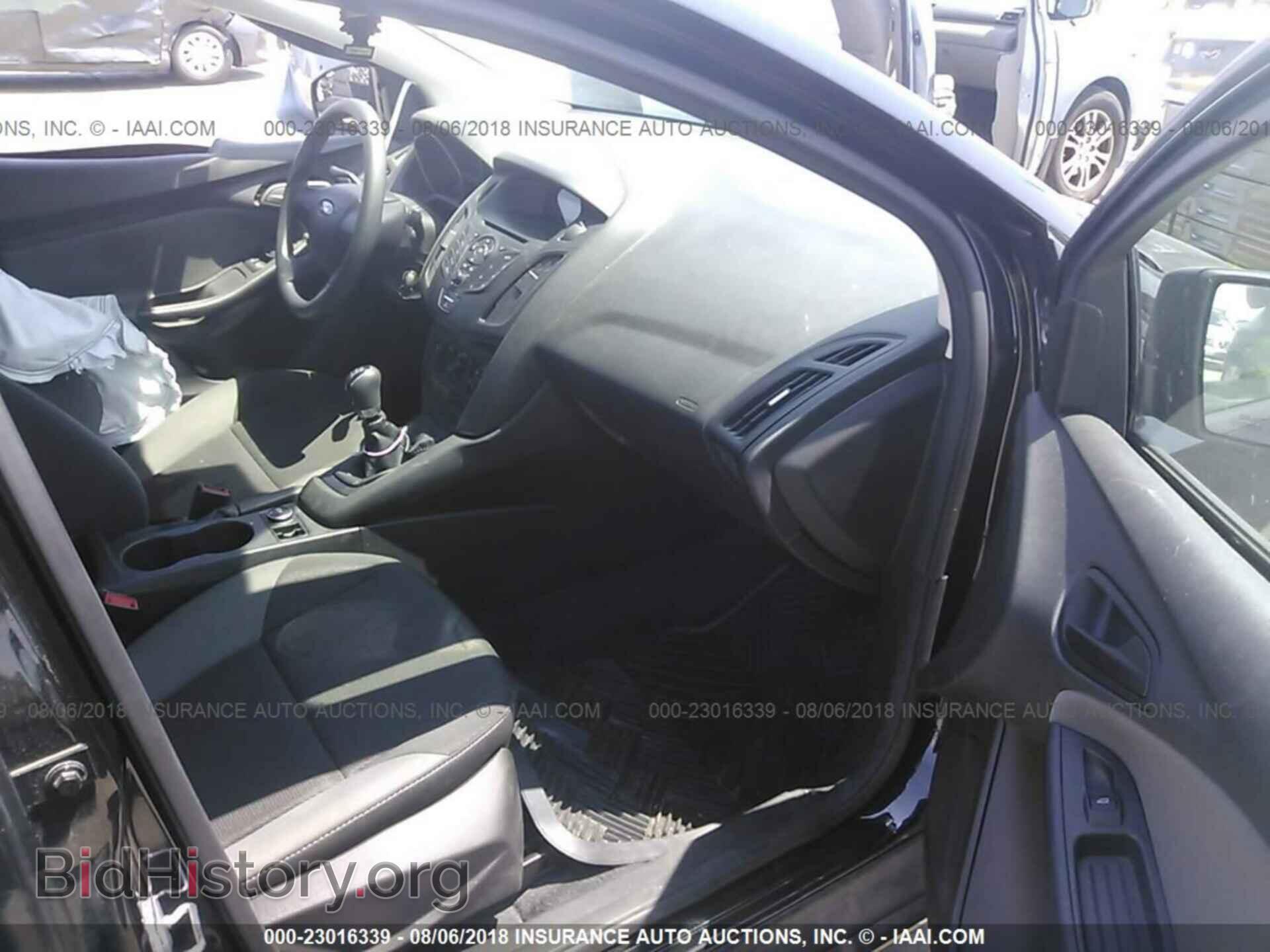 2012 Ford Focus - VIN: 1FAHP3E20CL435460 - Фото 4