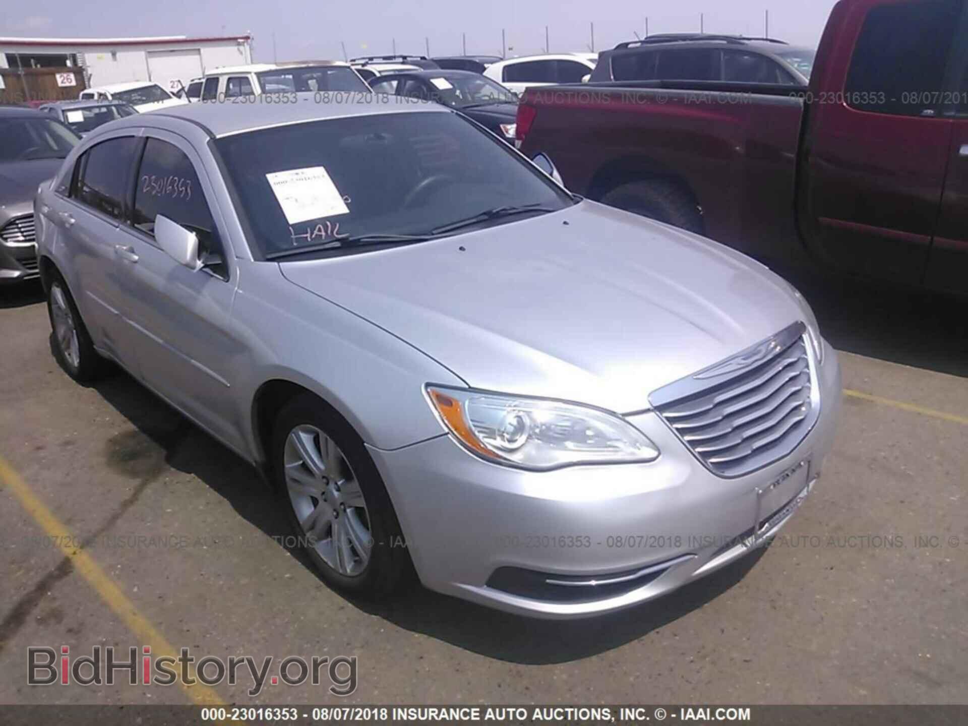 Фотография 1C3CCBAB3CN317489 - Chrysler 200 2012
