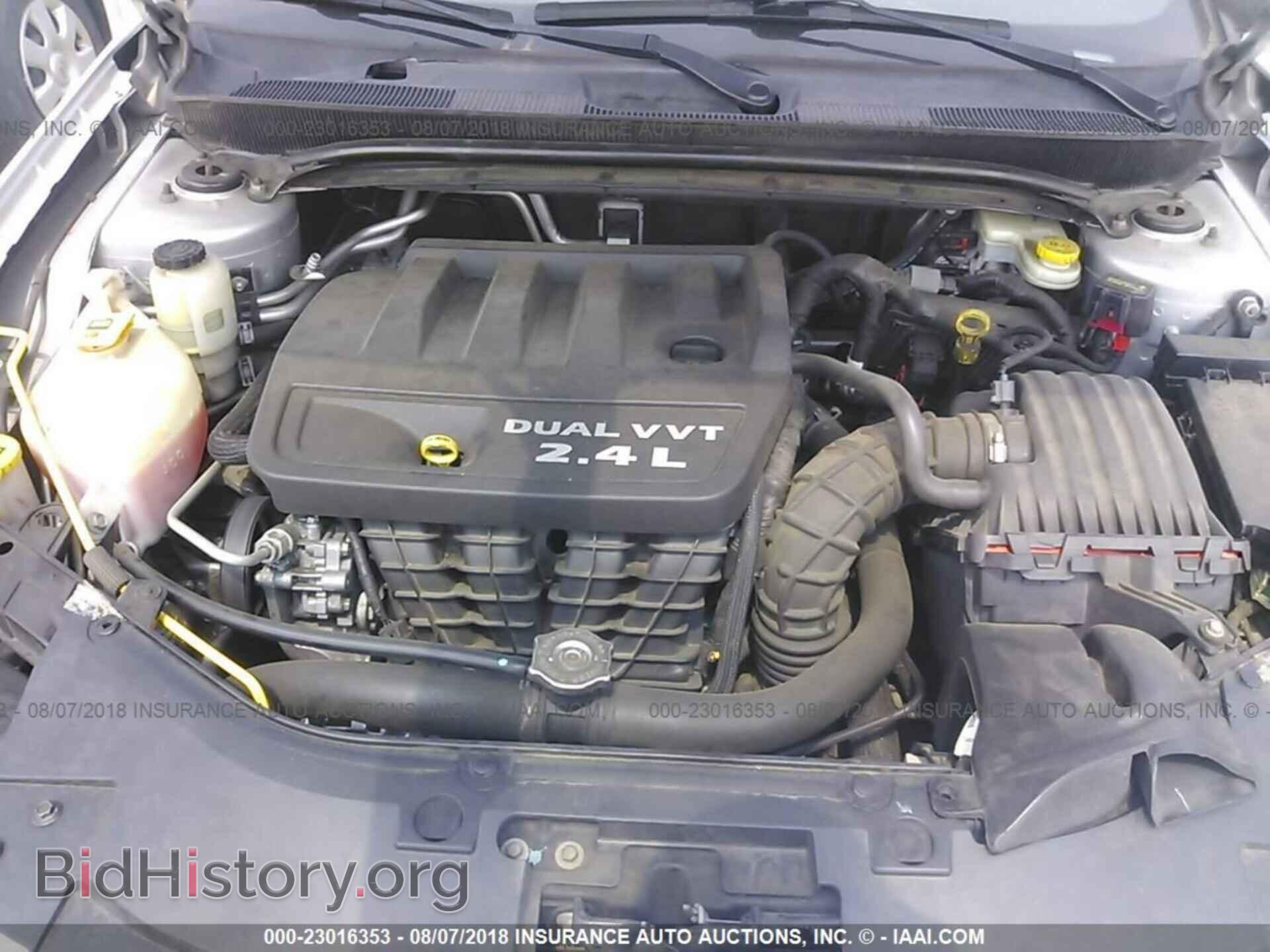 2012 Chrysler 200 - VIN: 1C3CCBAB3CN317489 - Фото 10