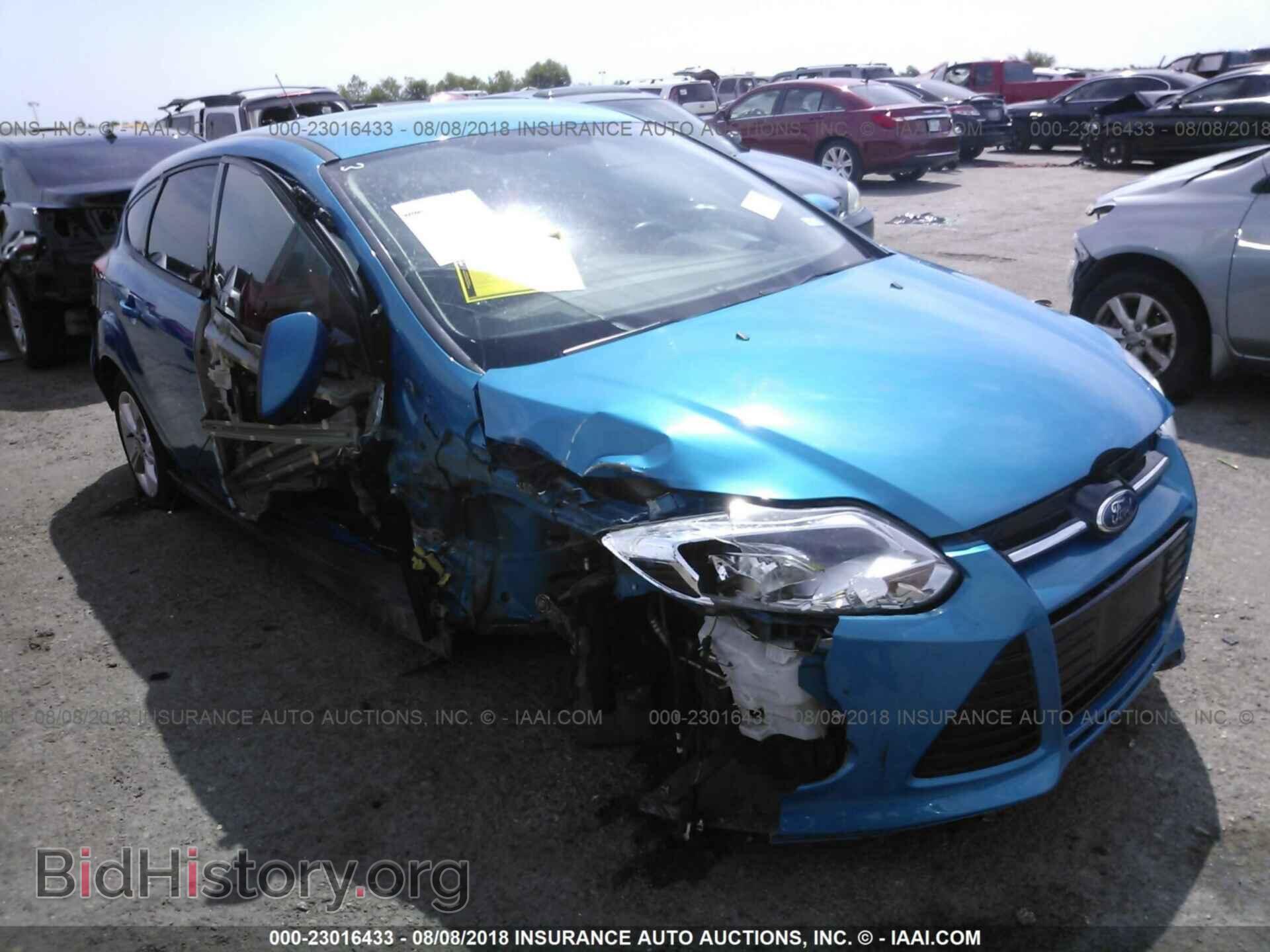 Photo 1FAHP3K26CL312265 - Ford Focus 2012