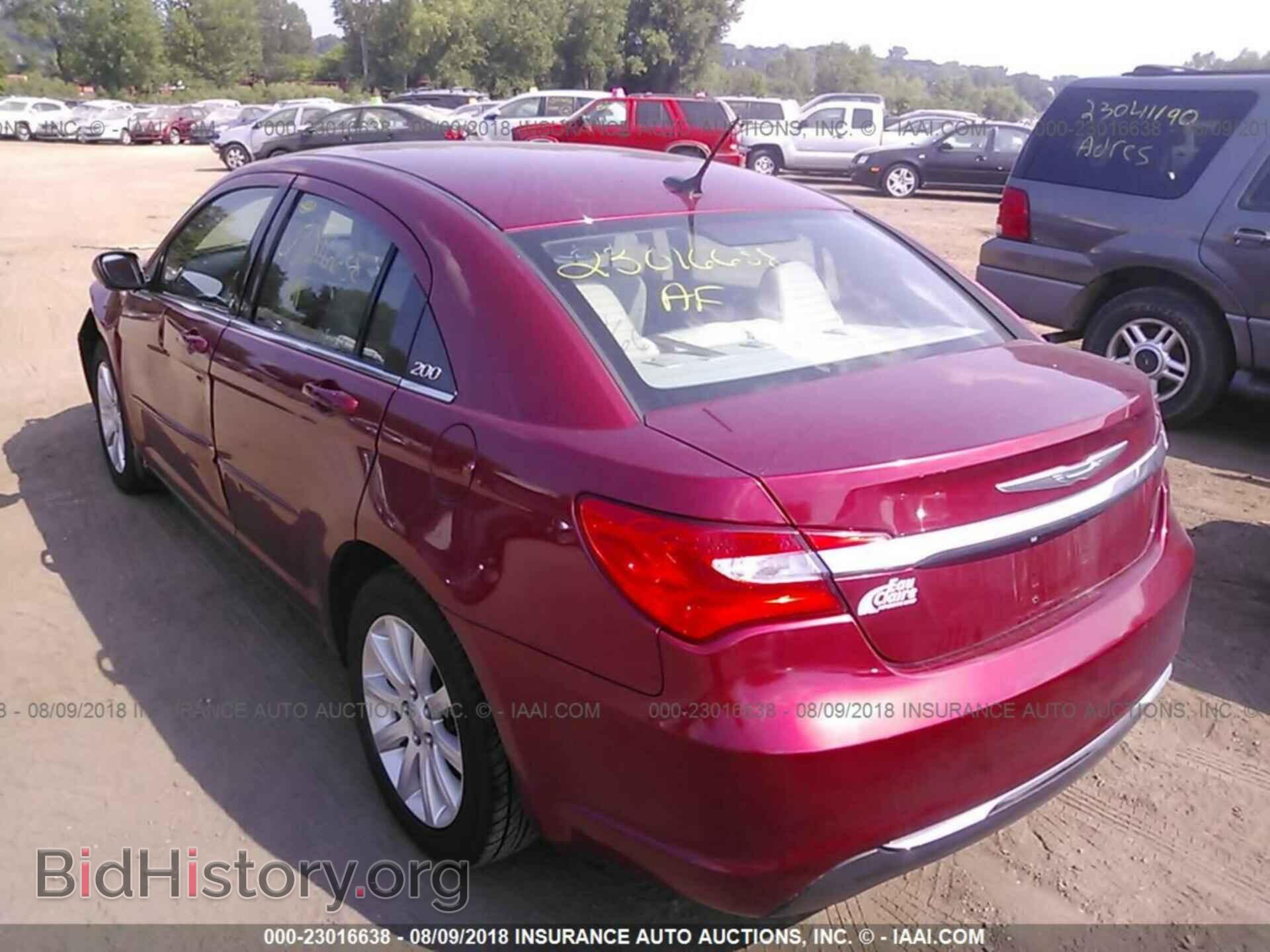 2013 Chrysler 200 - VIN: 1C3CCBBB6DN608522 - Фото 3