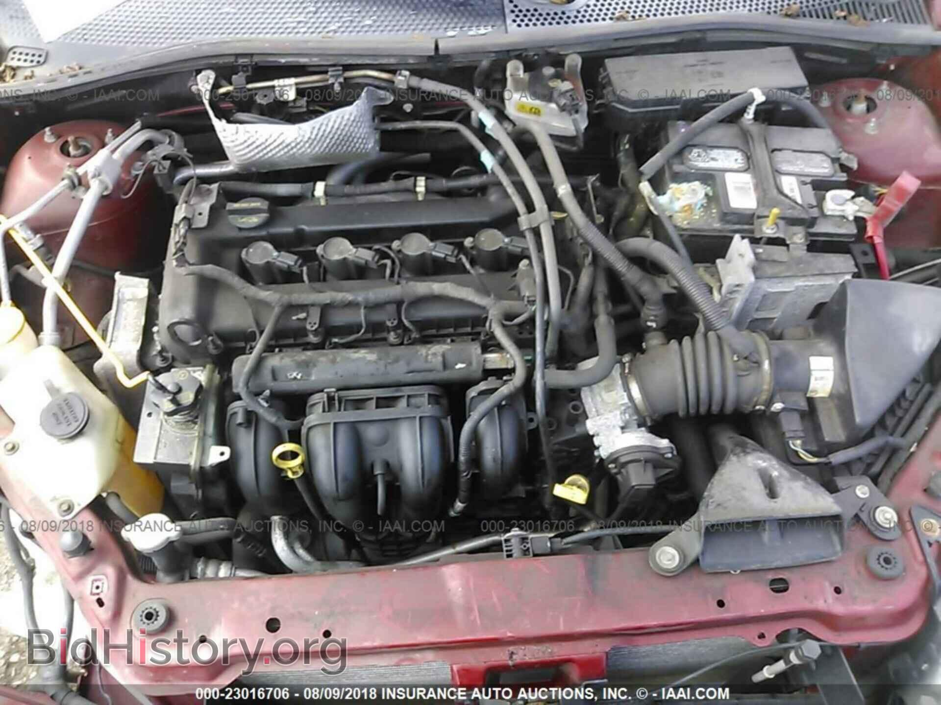 2011 Ford Focus - VIN: 1FAHP3FNXBW203910 - Фото 10