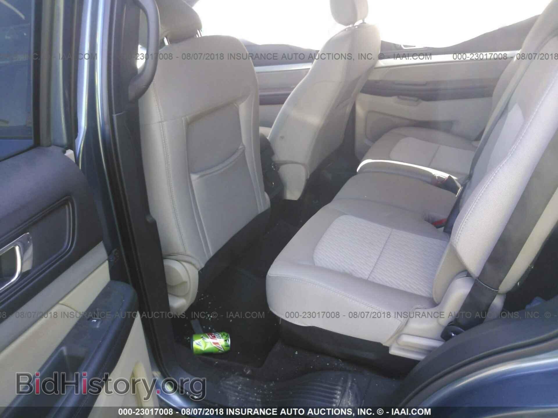 2018 Ford Explorer - VIN: 1FM5K7B88JGB39289 - Photo 8