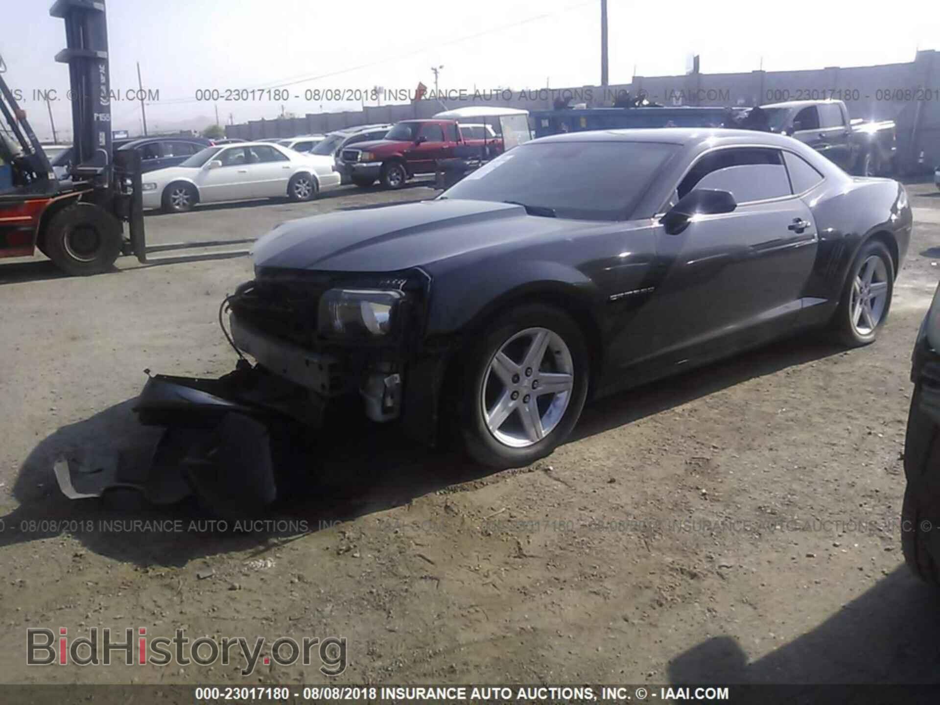 2012 Chevrolet Camaro - VIN: 2G1FB1E37C9177628 - Фото 2