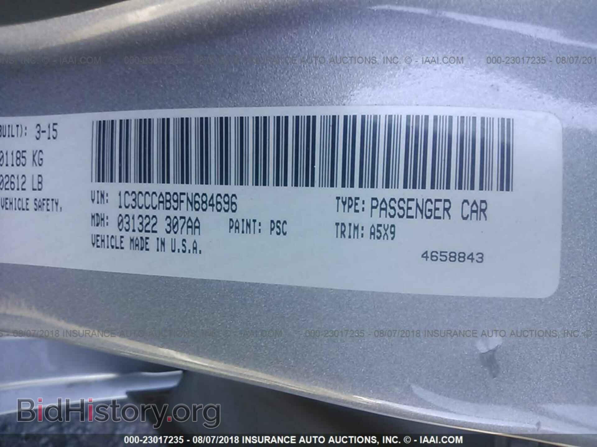 2015 Chrysler 200 - VIN: 1C3CCCAB9FN684696 - Photo 9