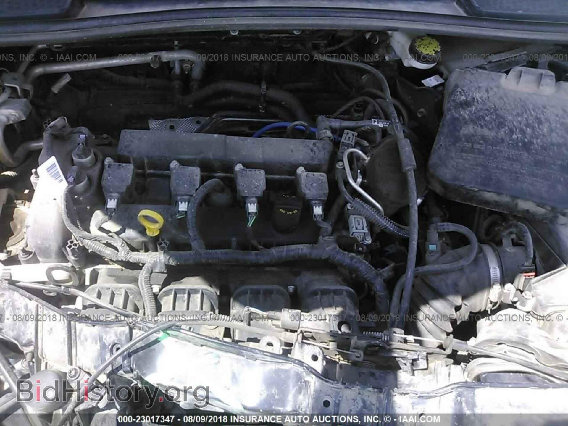 2016 Ford Focus - VIN: 1FADP3K21GL289045 - Photo 10