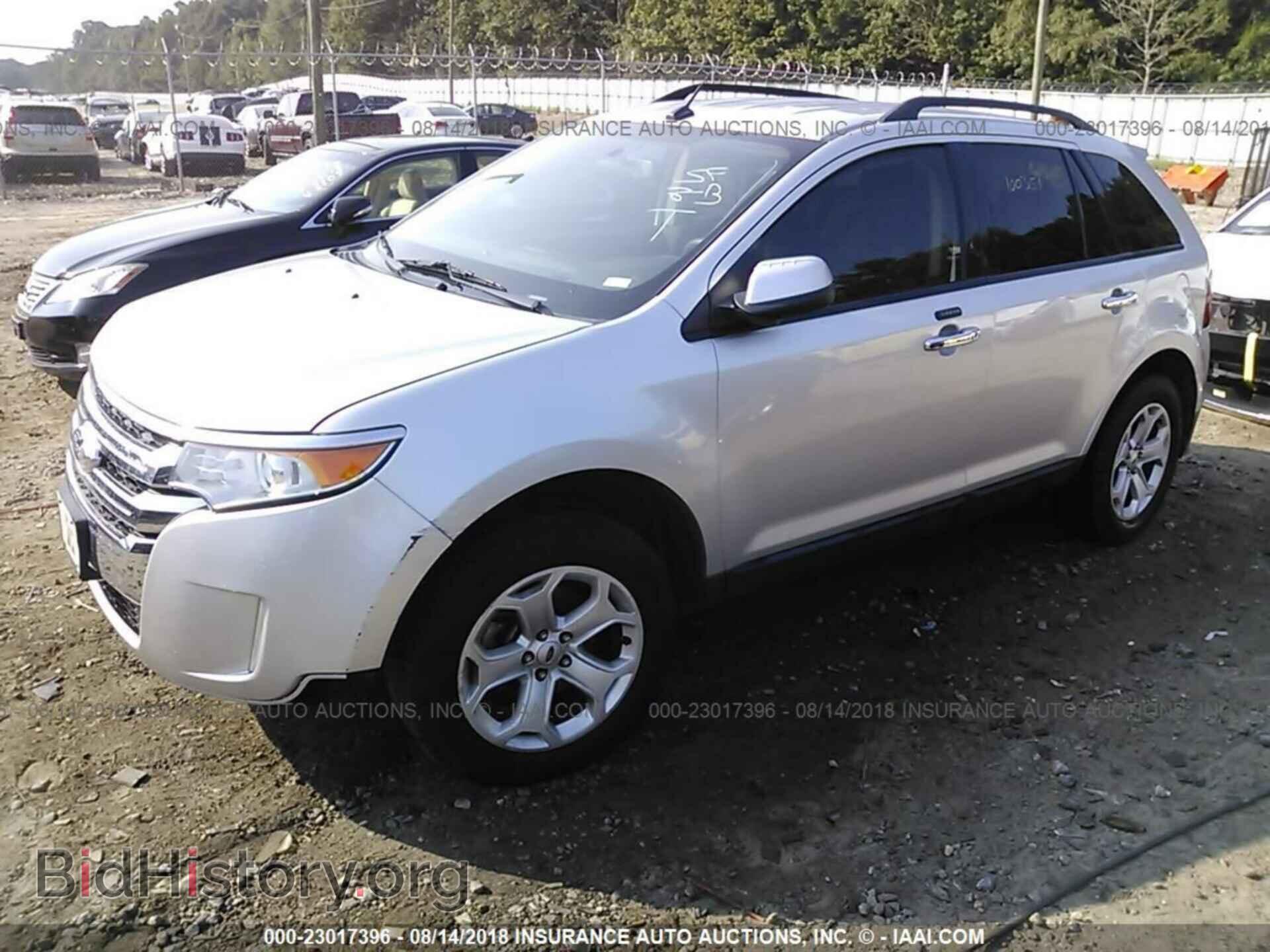 2011 Ford Edge - VIN: 2FMDK3JC5BBB64363 - Фото 2