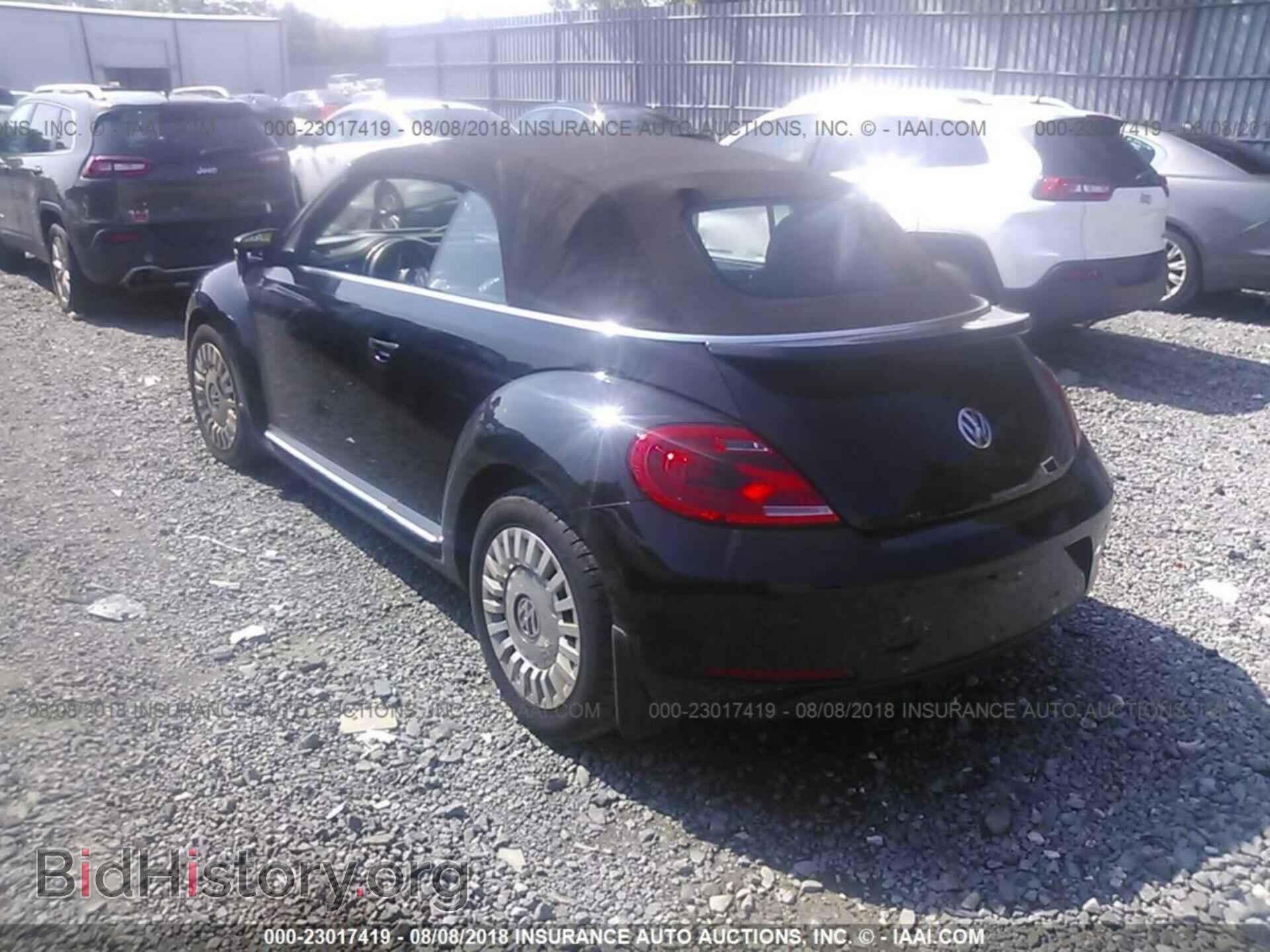 2013 Volkswagen Beetle - VIN: 3VW5P7AT9DM808723 - Фото 3
