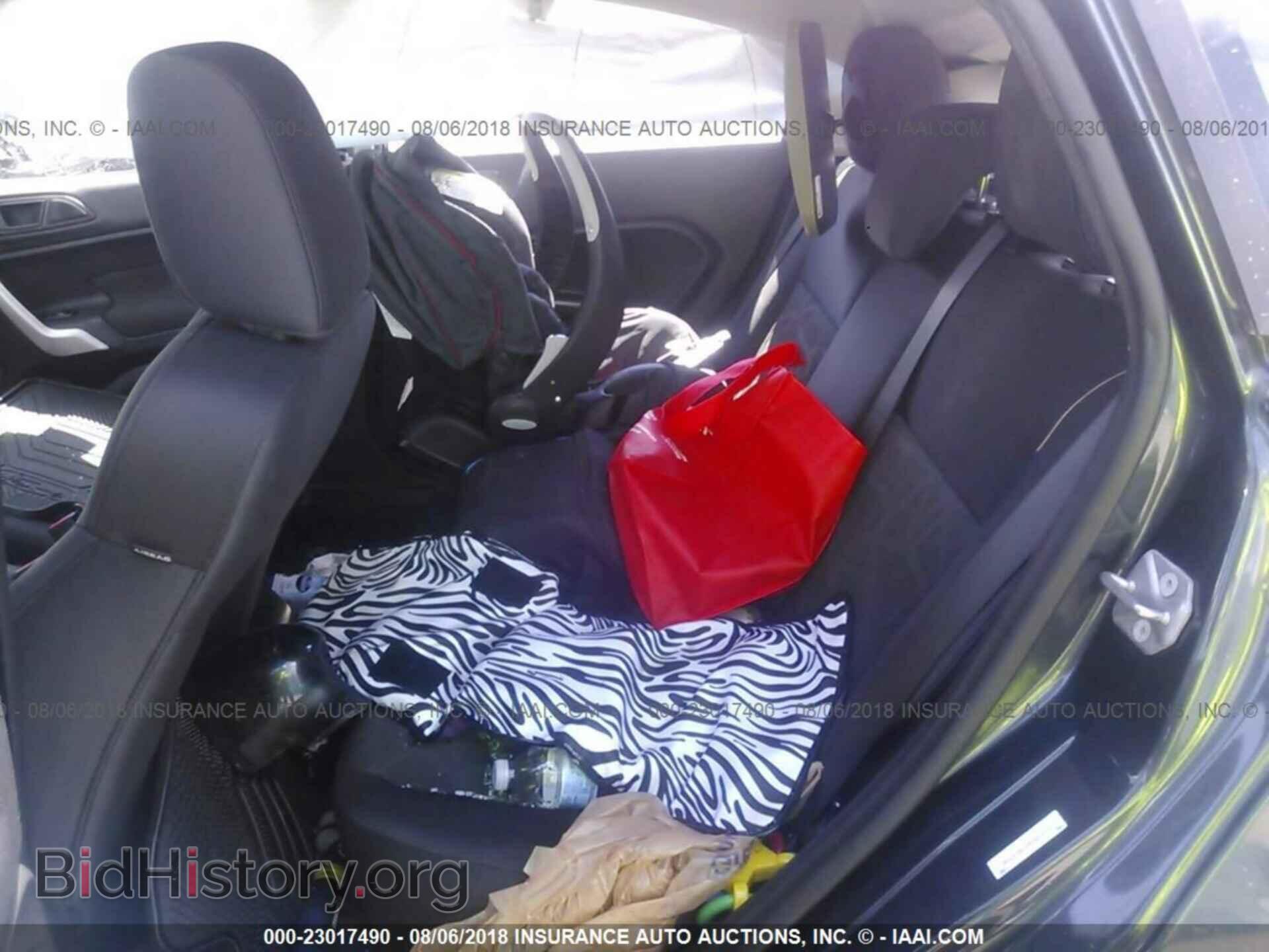 2011 Ford Fiesta - VIN: 3FADP4EJ2BM204777 - Фото 8