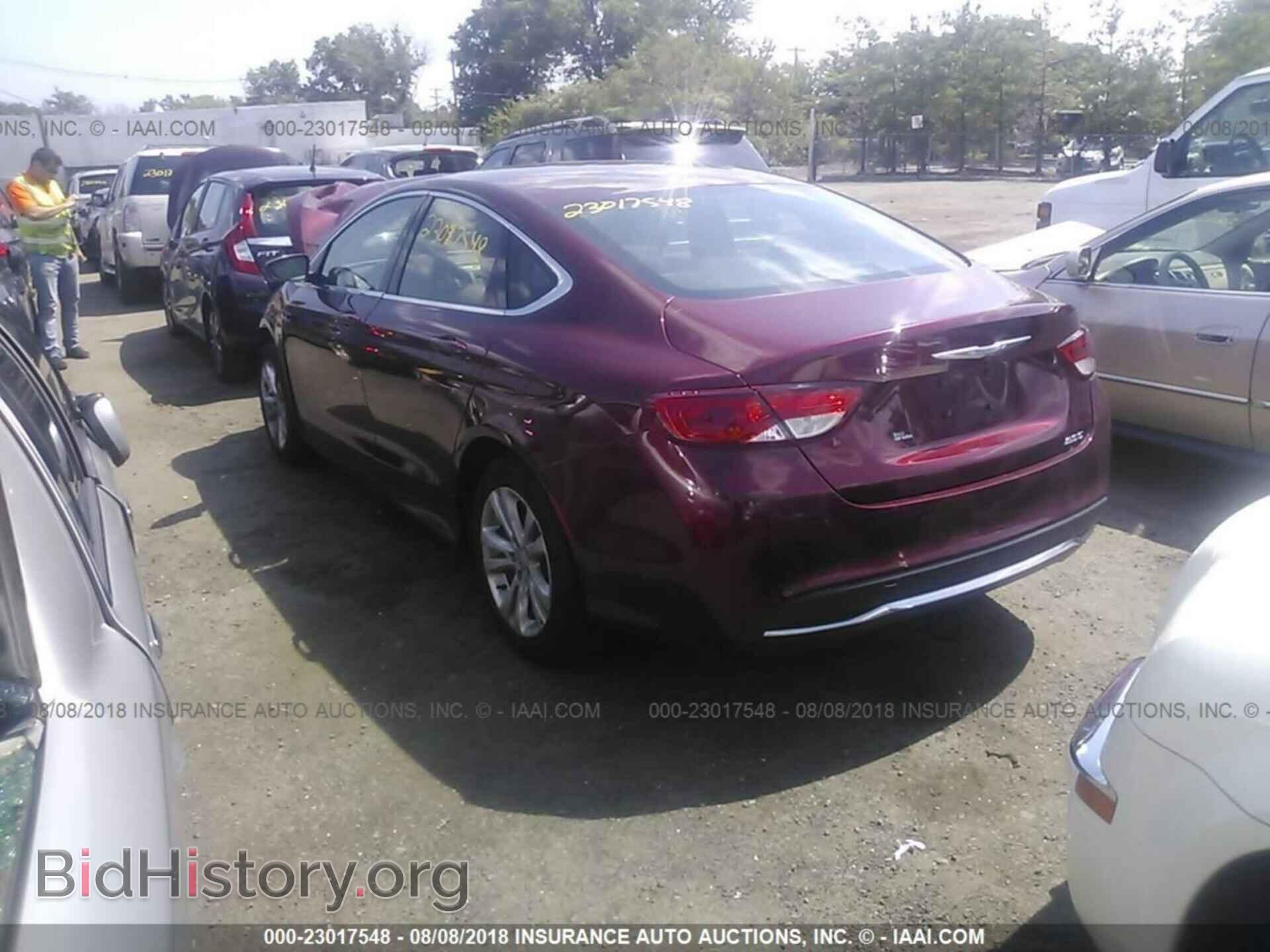 2015 Chrysler 200 - VIN: 1C3CCCAB8FN574724 - Photo 3
