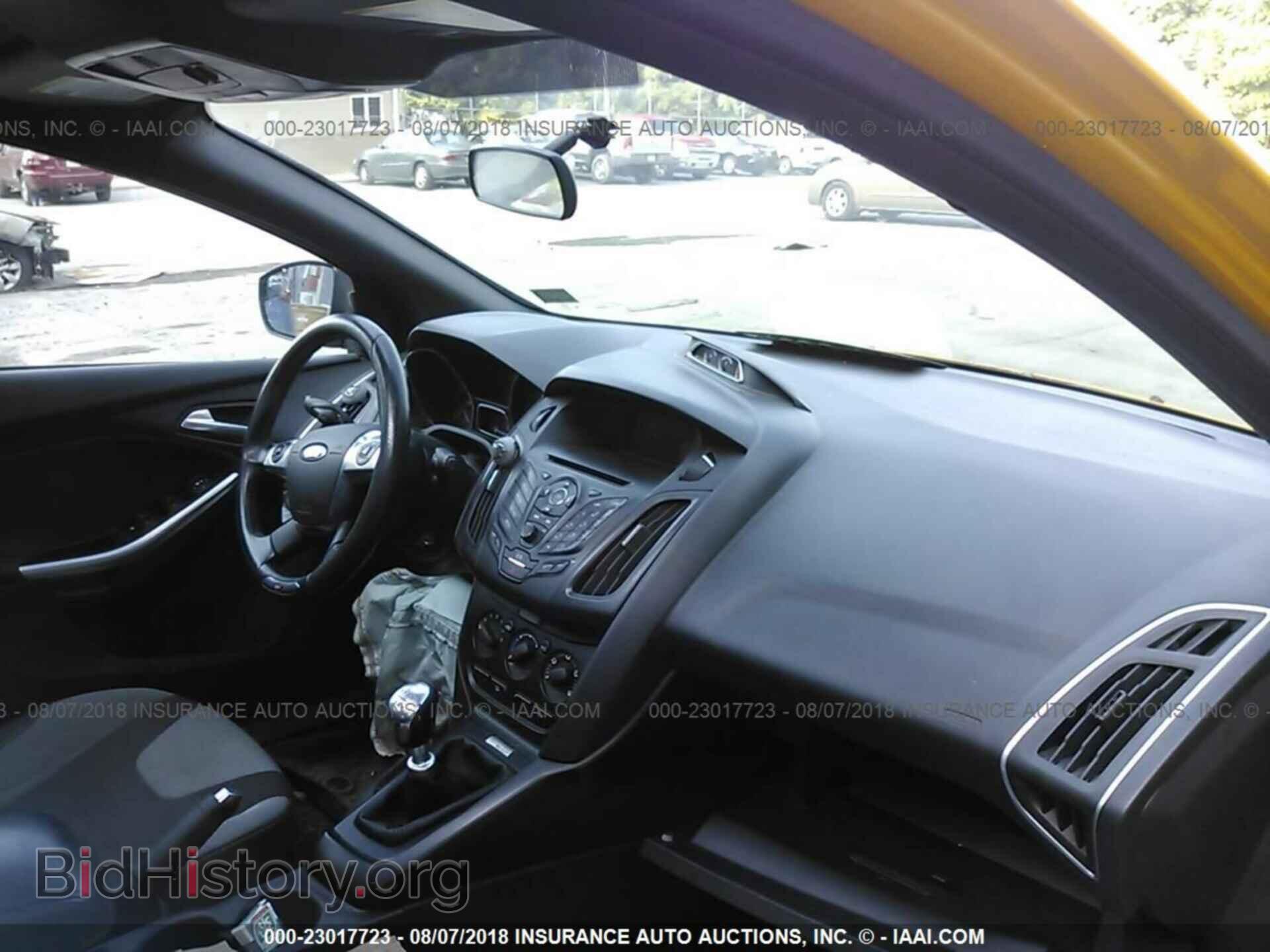 2014 Ford Focus - VIN: 1FADP3L96EL388016 - Фото 5