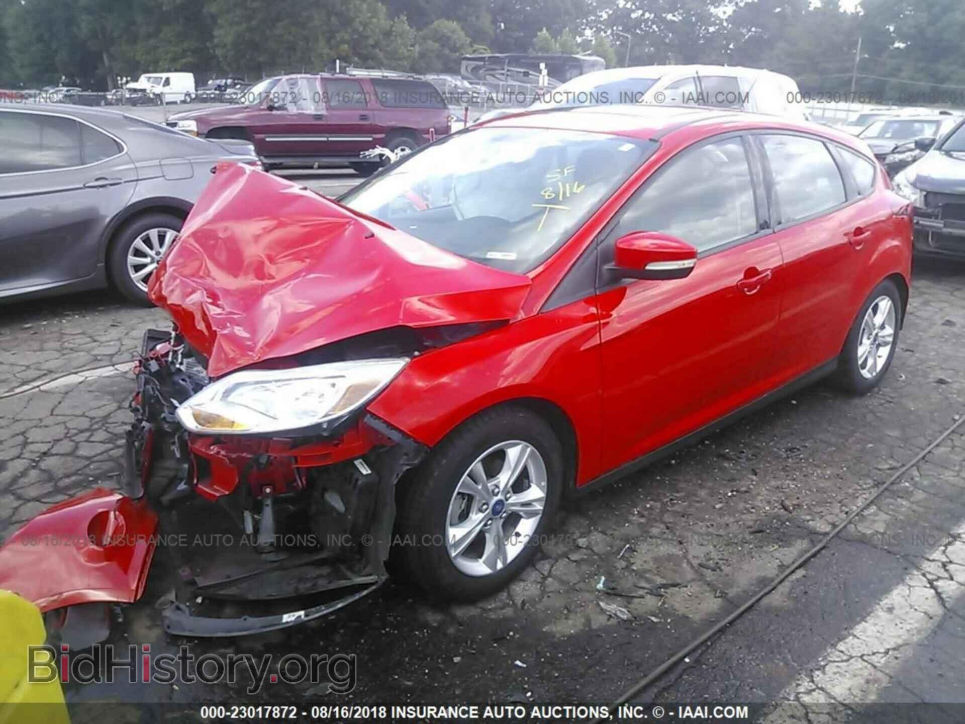 2014 Ford Focus - VIN: 1FADP3K27EL170560 - Photo 2