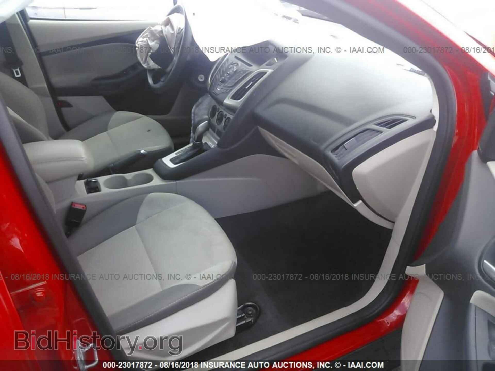 2014 Ford Focus - VIN: 1FADP3K27EL170560 - Photo 5