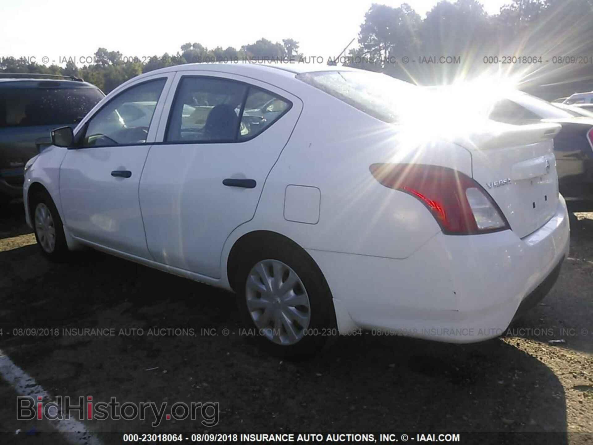 2017 Nissan Versa - VIN: 3N1CN7APXHL825435 - Фото 3