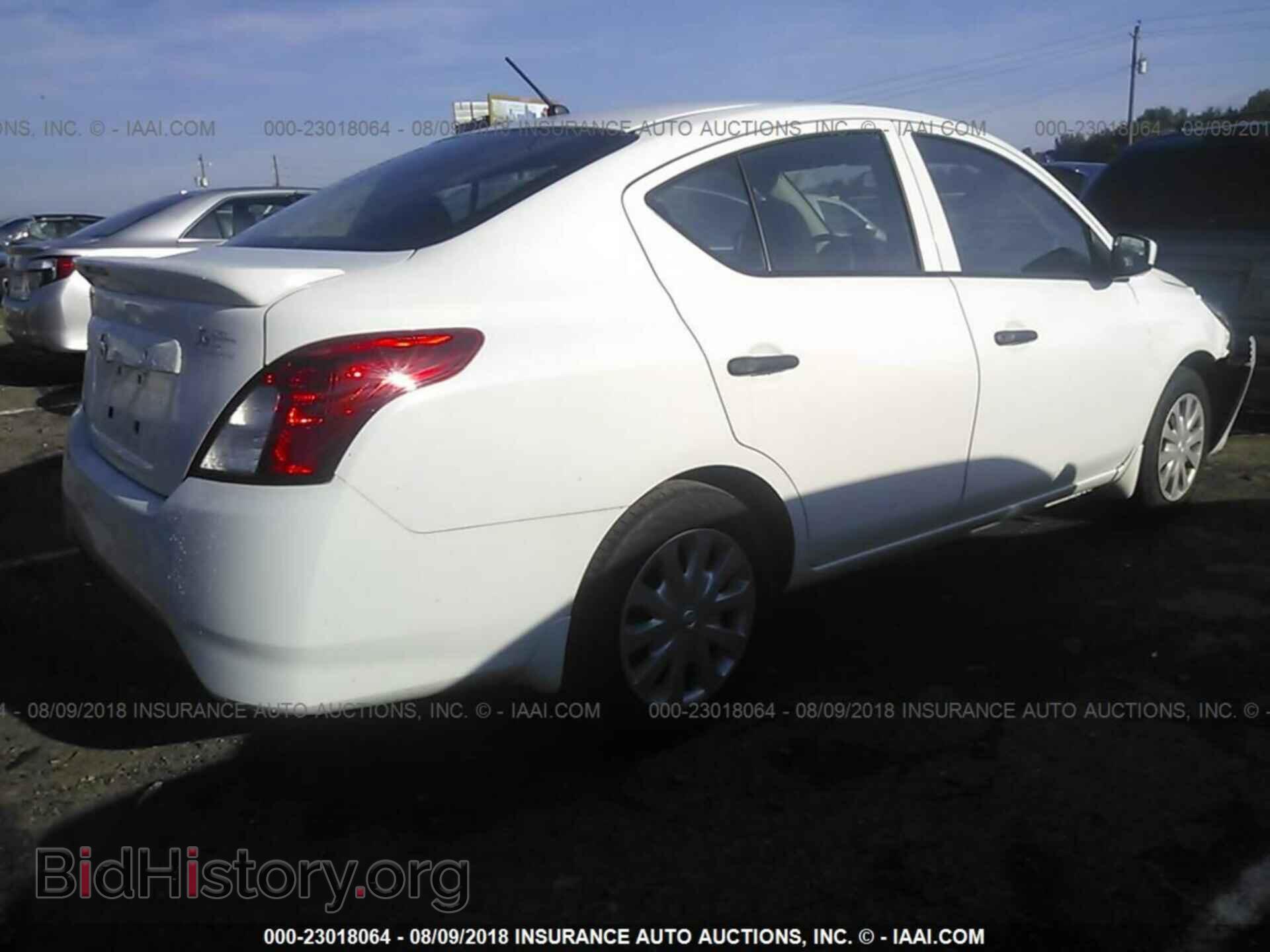 2017 Nissan Versa - VIN: 3N1CN7APXHL825435 - Фото 4