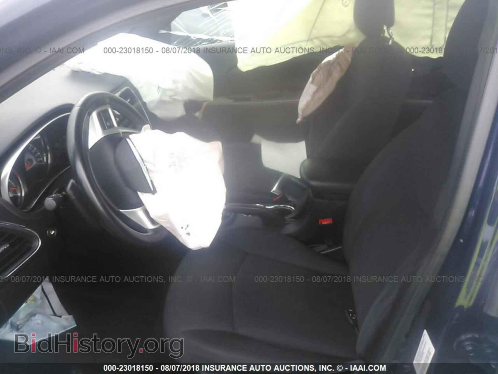 2013 Chrysler 200 - VIN: 1C3CCBBG9DN569419 - Фото 5