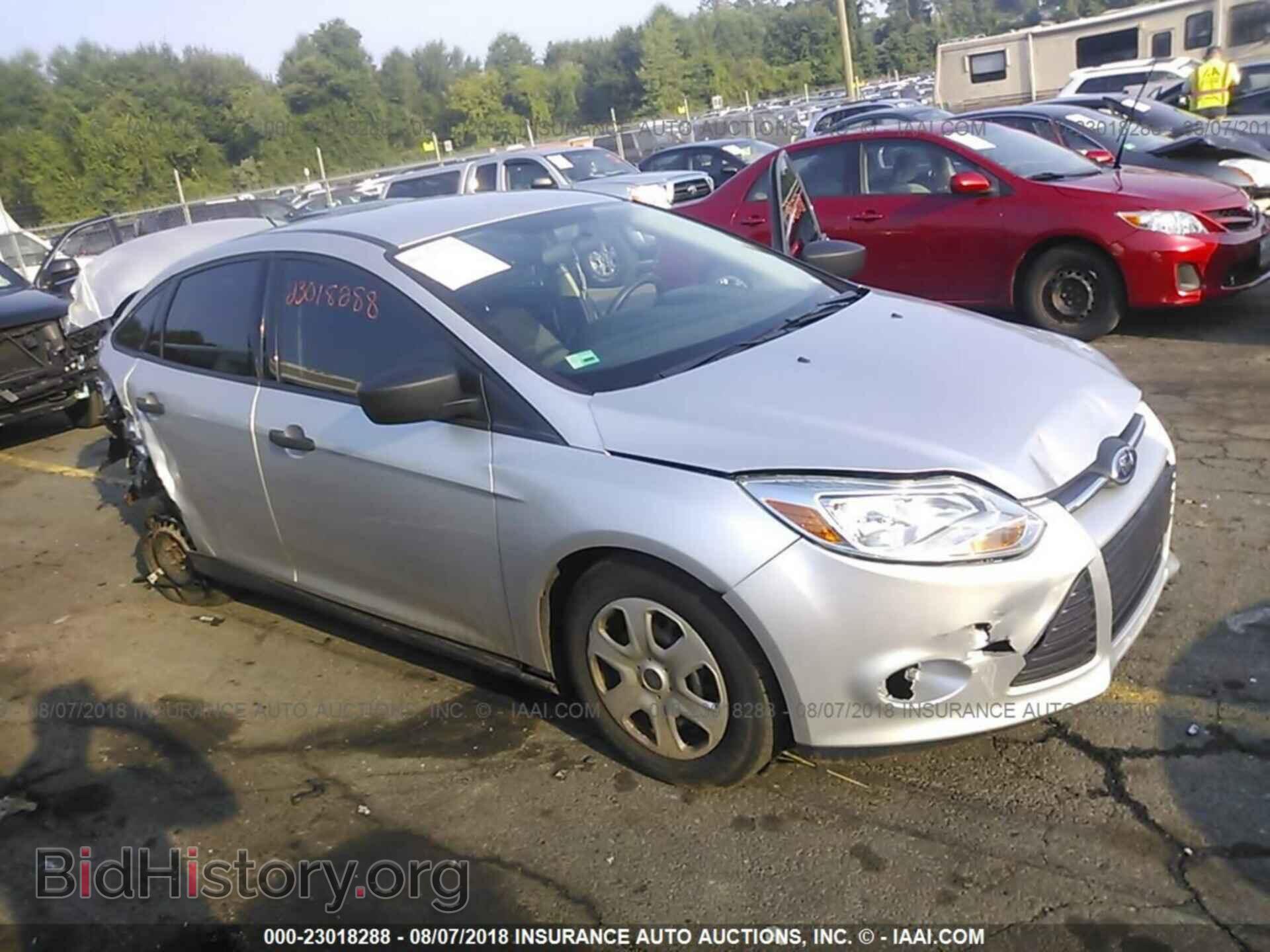 Photo 1FADP3E25DL330039 - Ford Focus 2013