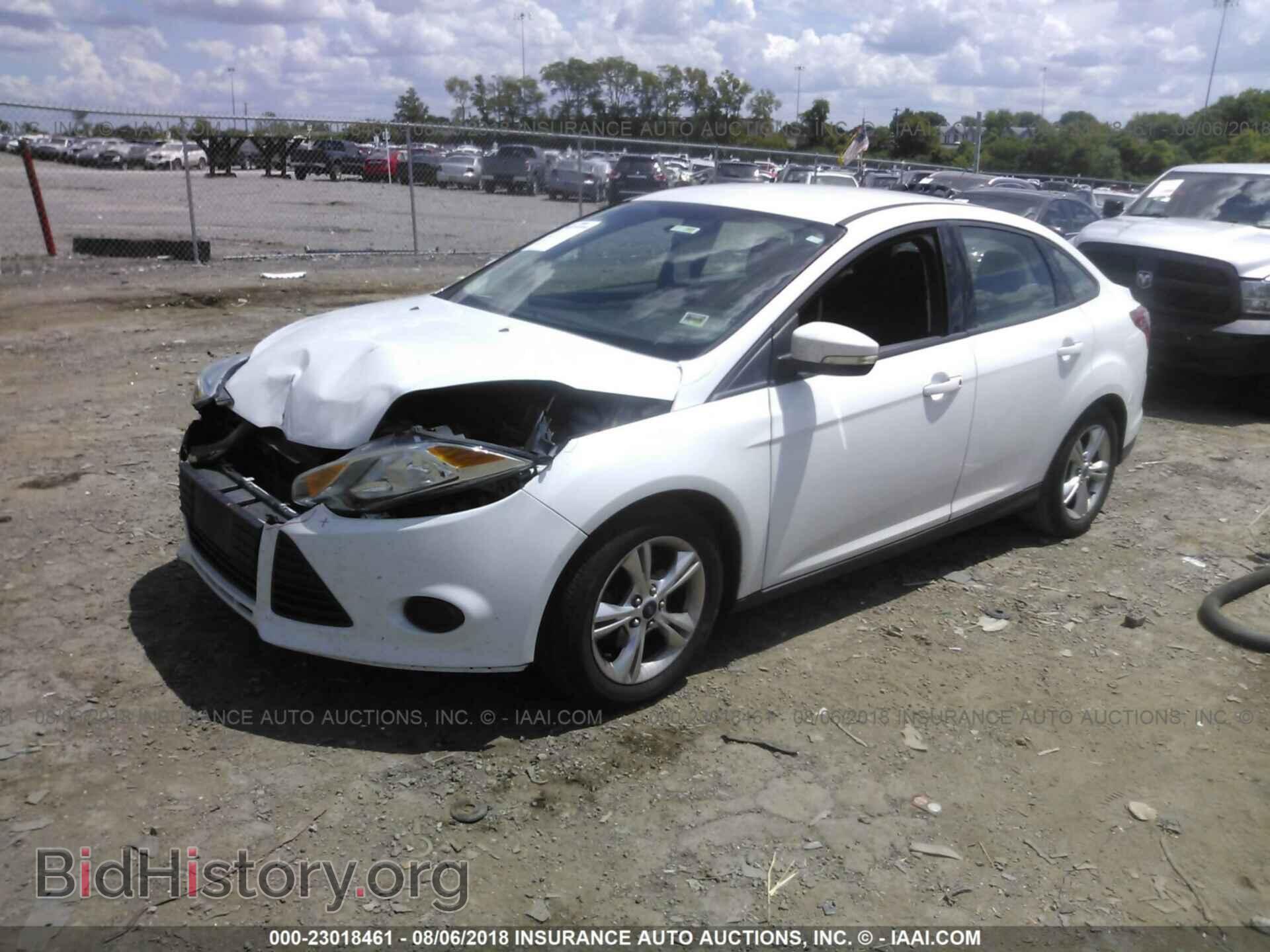2013 Ford Focus - VIN: 1FADP3F28DL296810 - Photo 2