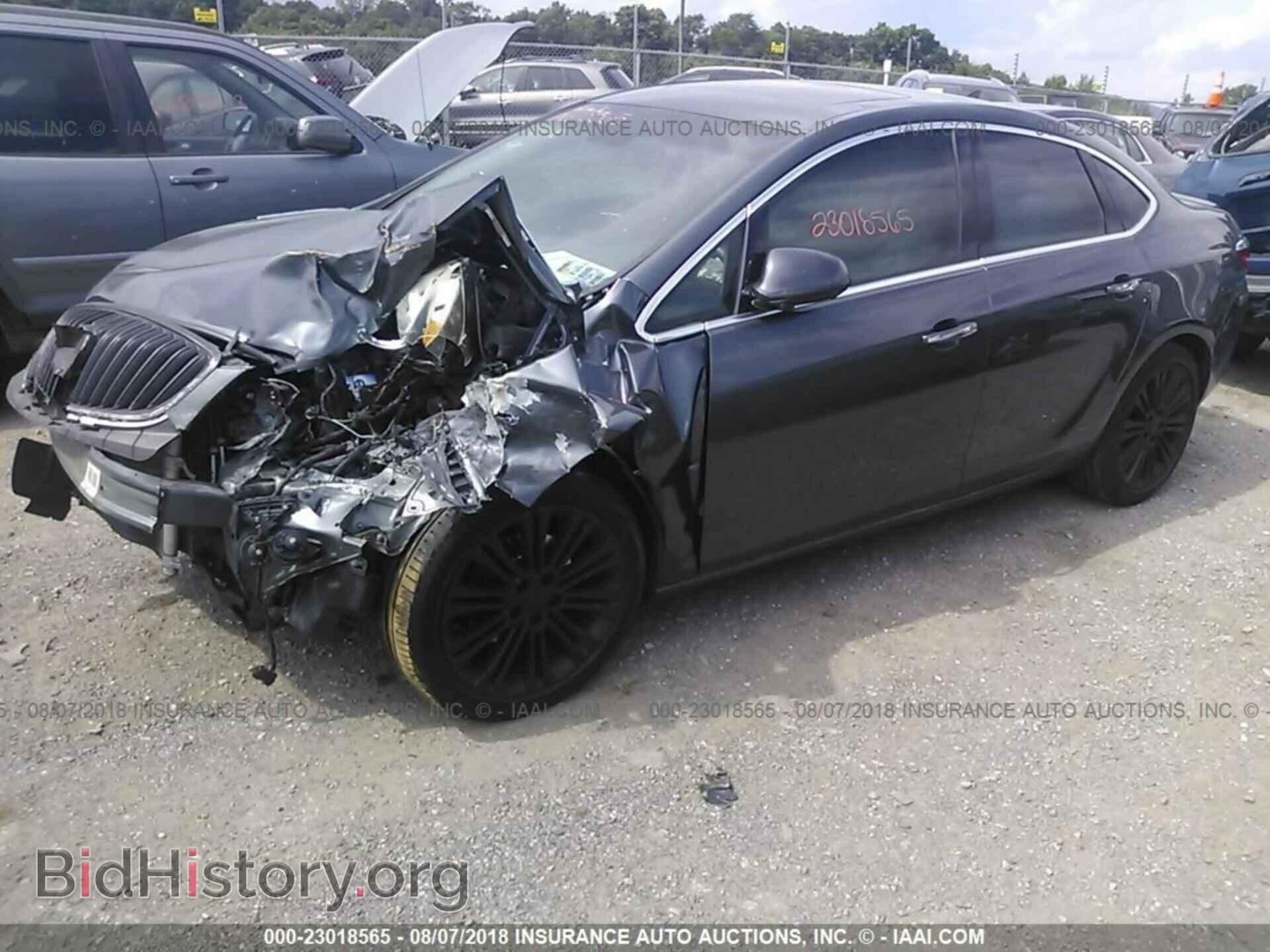 2013 Buick Verano - VIN: 1G4PT5SV7D4156705 - Фото 2