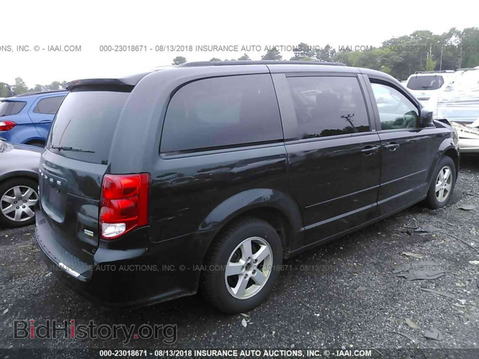 2011 Dodge Grand caravan - VIN: 2D4RN3DG3BR637686 - Фото 4