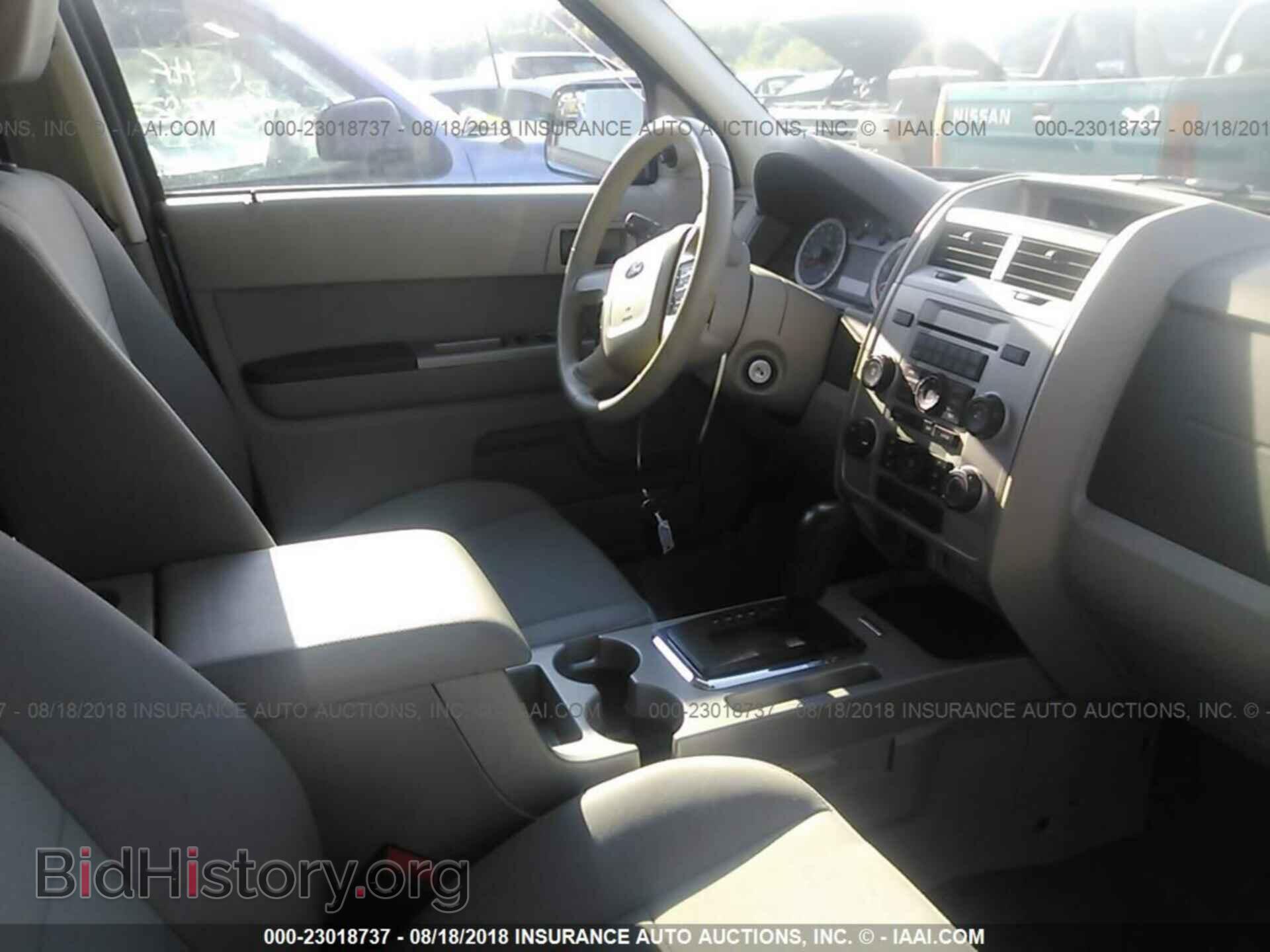 2012 Ford Escape - VIN: 1FMCU0D76CKC40778 - Фото 5