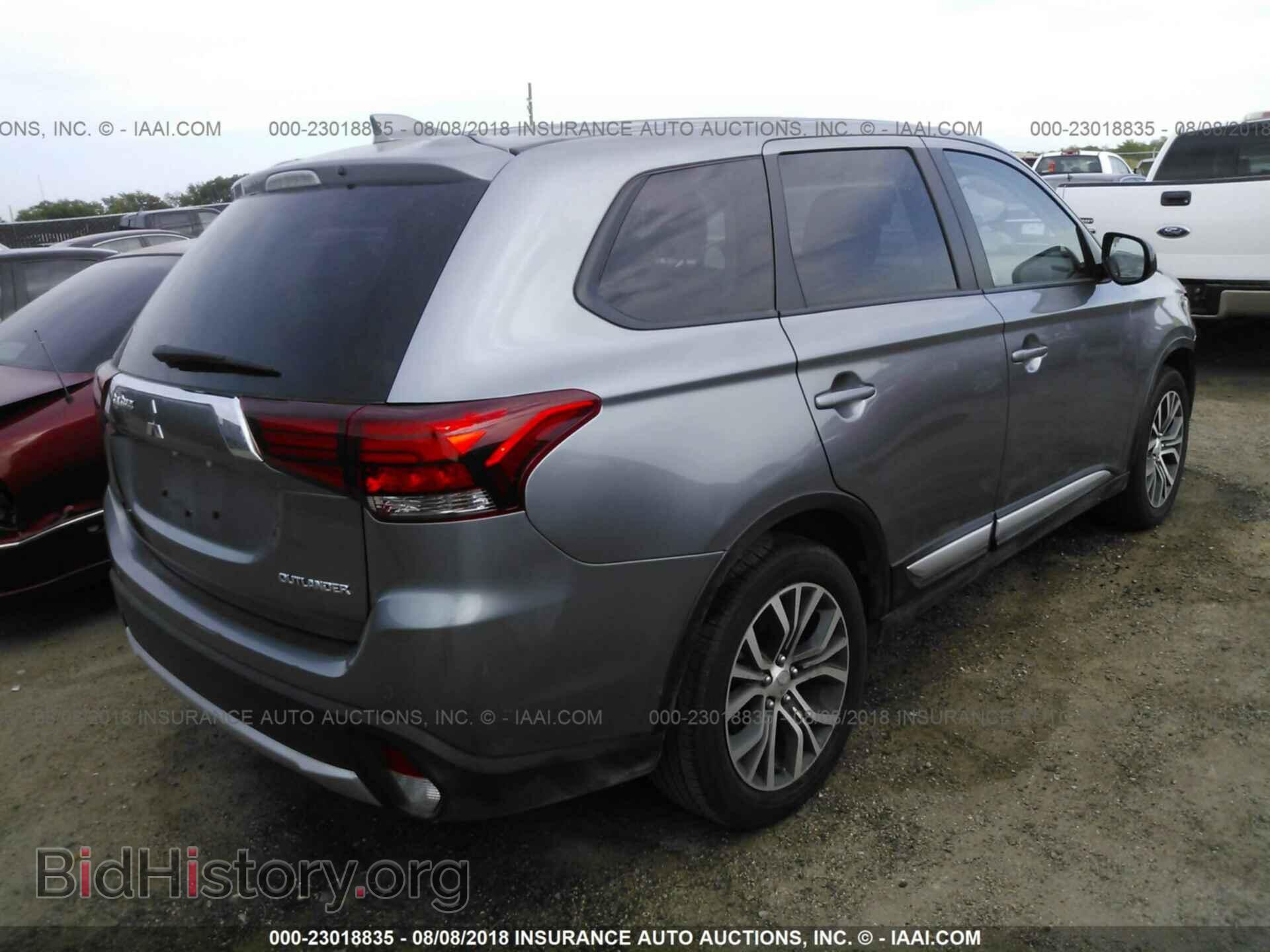 2017 Mitsubishi Outlander - VIN: JA4AD2A37HZ058654 - Фото 4