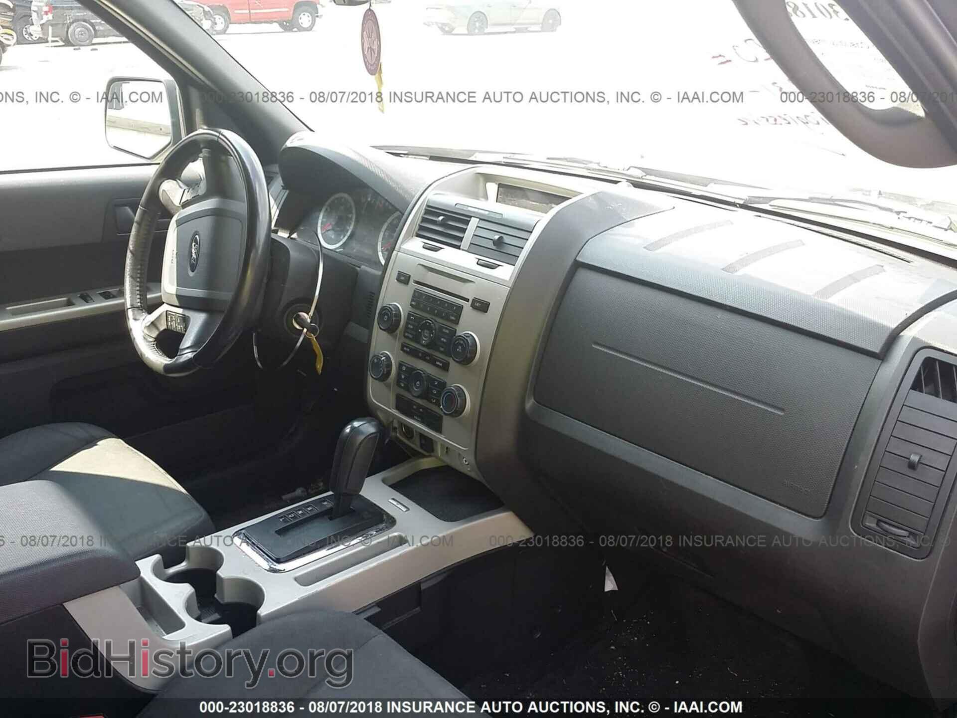 2012 Ford Escape - VIN: 1FMCU0D75CKB82260 - Фото 5