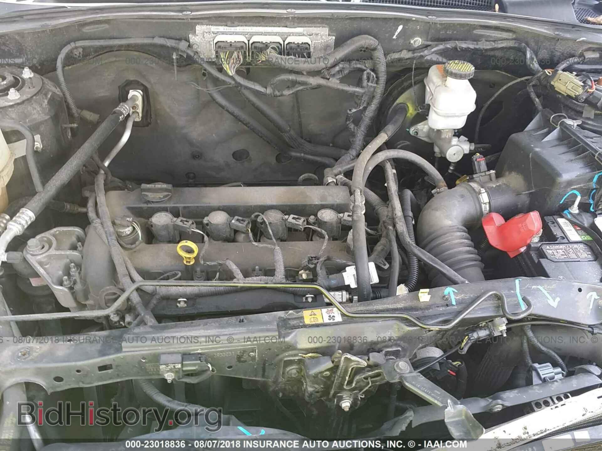 2012 Ford Escape - VIN: 1FMCU0D75CKB82260 - Фото 10