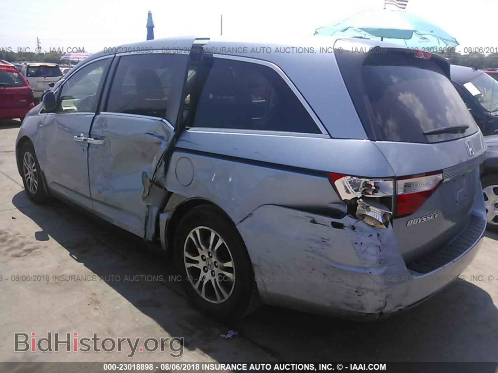 2012 Honda Odyssey - VIN: 5FNRL5H63CB074135 - Фото 3