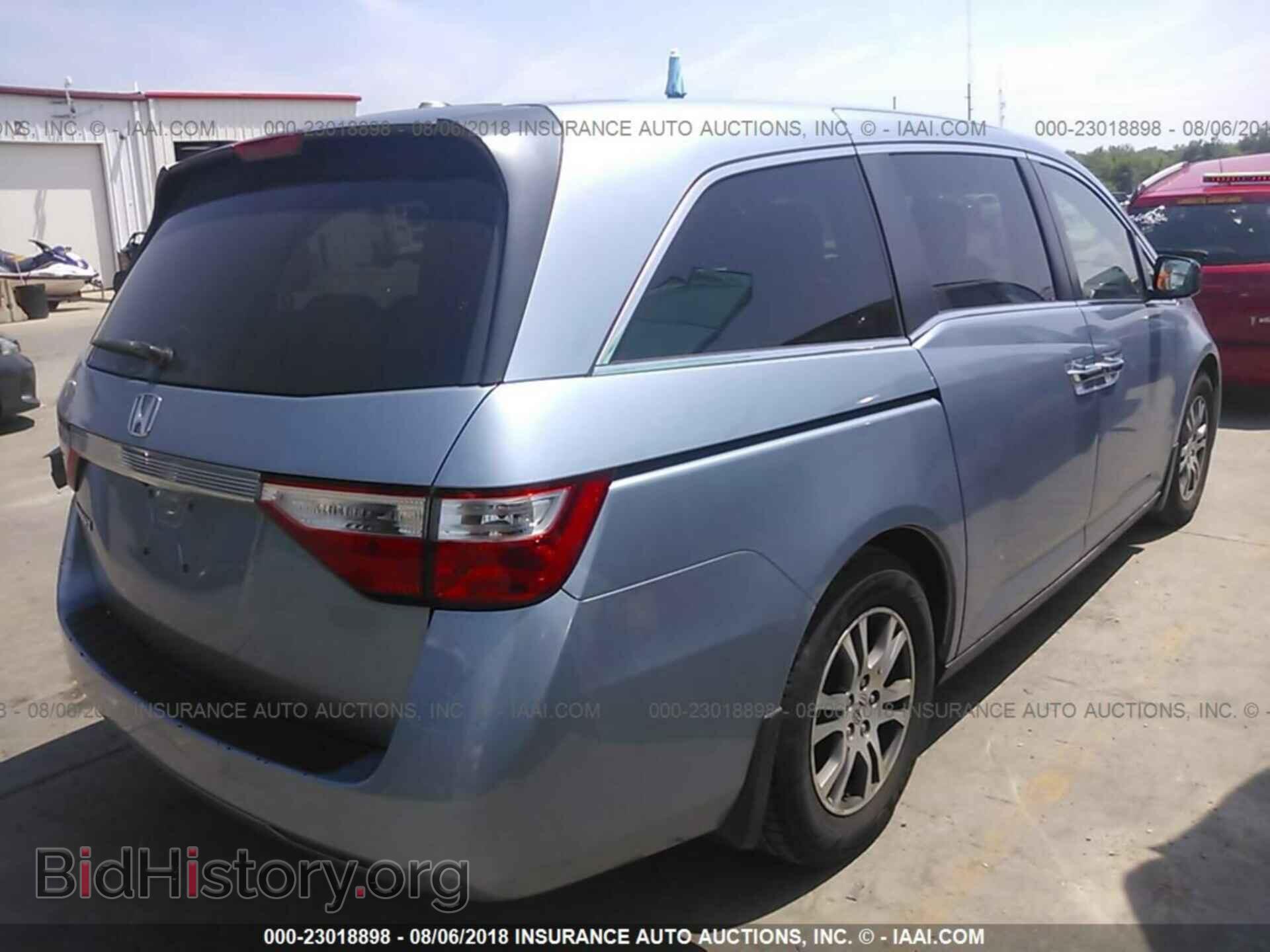 2012 Honda Odyssey - VIN: 5FNRL5H63CB074135 - Фото 4