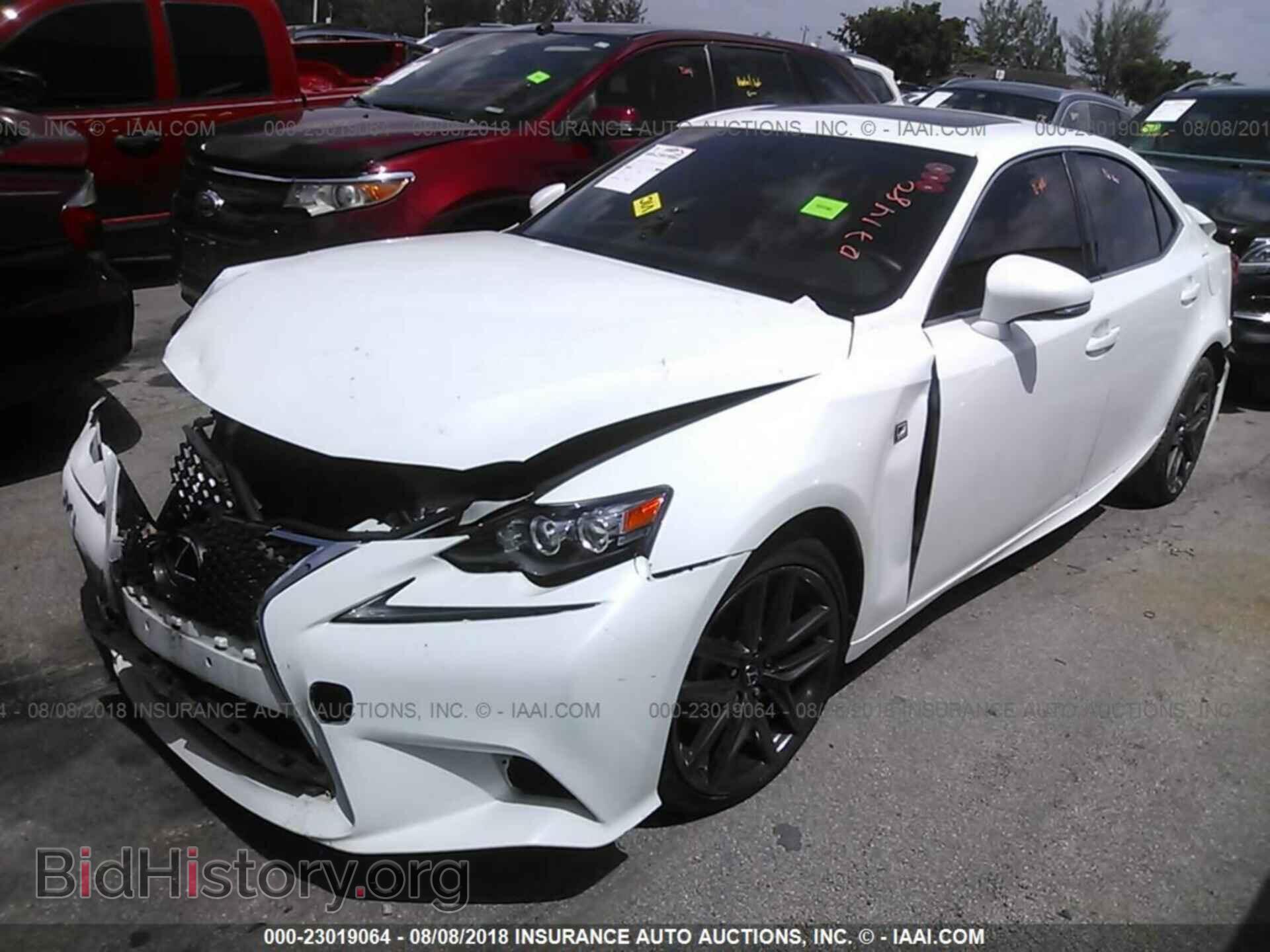 2015 Lexus Is - VIN: JTHBF1D24F5071480 - Photo 2