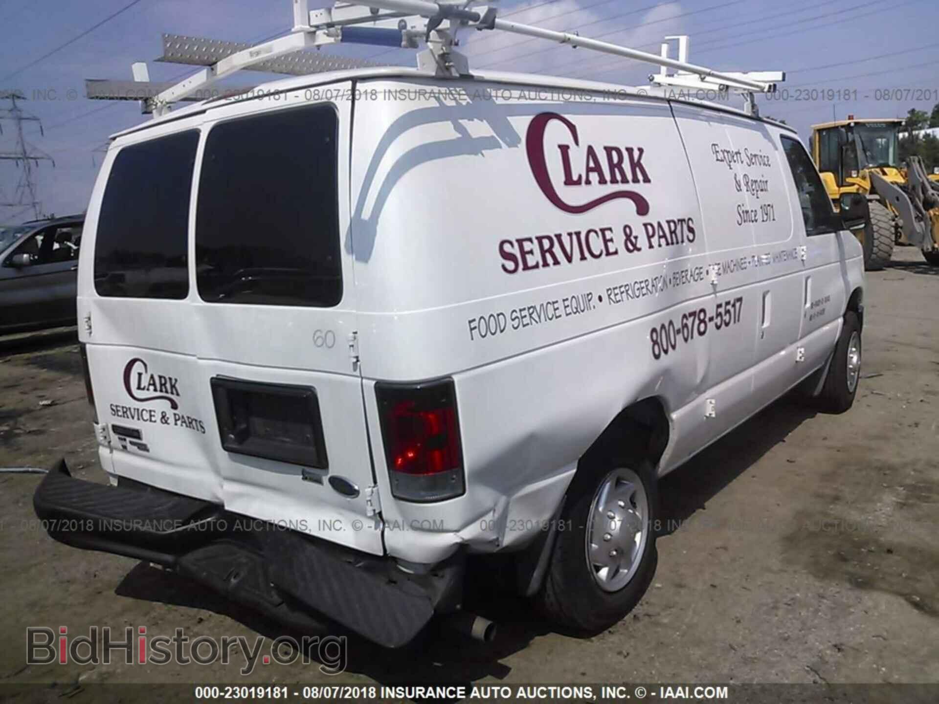 2011 Ford Econoline - VIN: 1FTNE1EW0BDB32732 - Фото 4