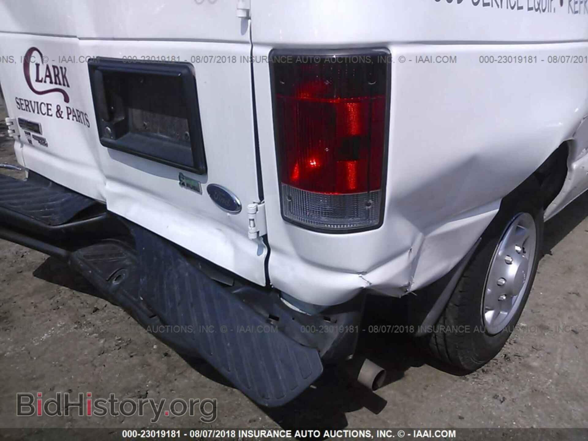 2011 Ford Econoline - VIN: 1FTNE1EW0BDB32732 - Фото 6