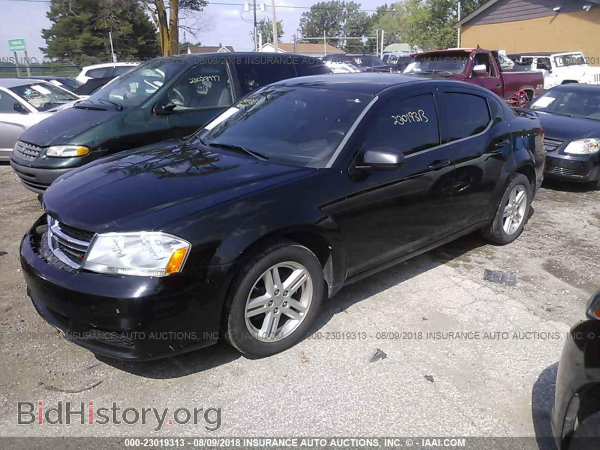 2012 Dodge Avenger - VIN: 1C3CDZCB7CN207158 - Photo 2