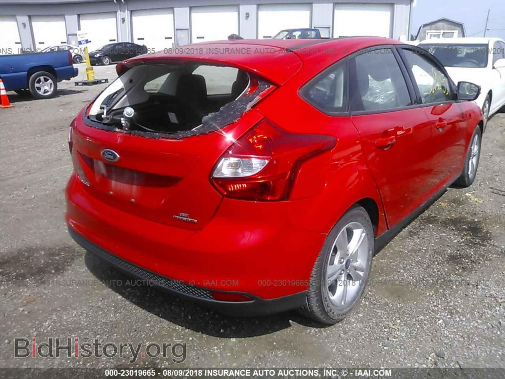 2014 Ford Focus - VIN: 1FADP3K22EL157585 - Фото 4