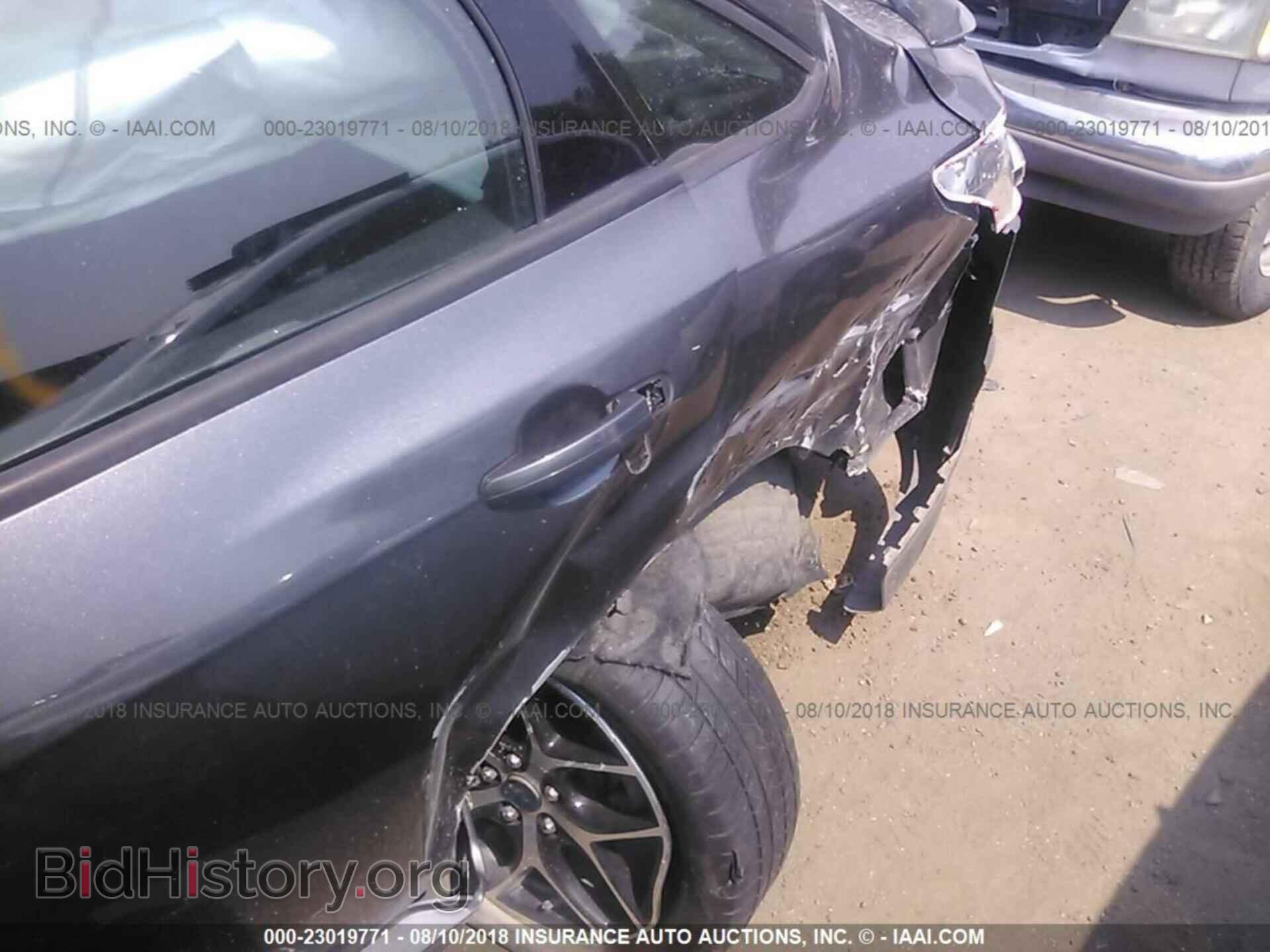 2015 Ford Focus - VIN: 1FADP3F25FL220917 - Photo 6