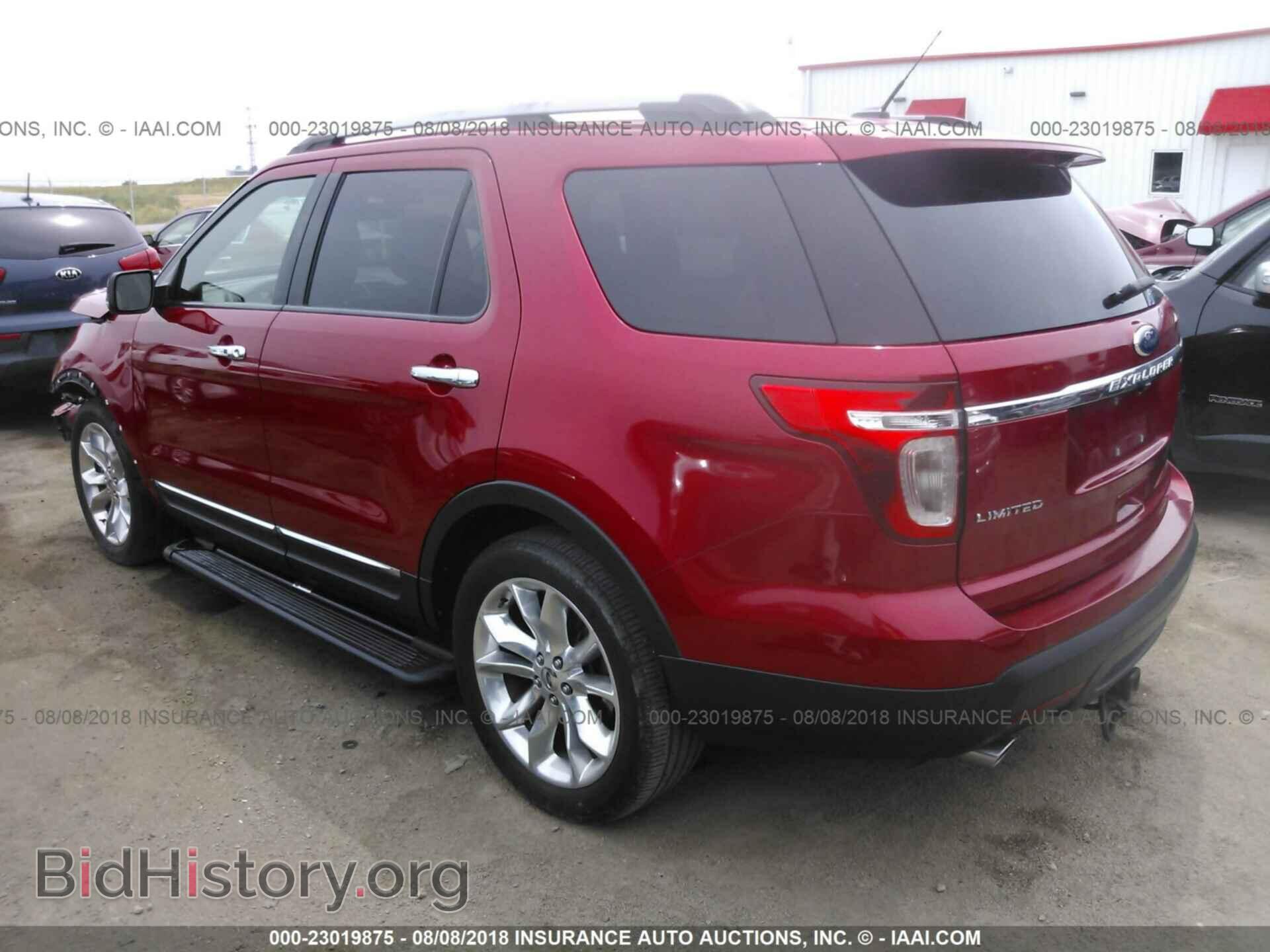 2011 Ford Explorer - VIN: 1FMHK7F84BGA71582 - Фото 3