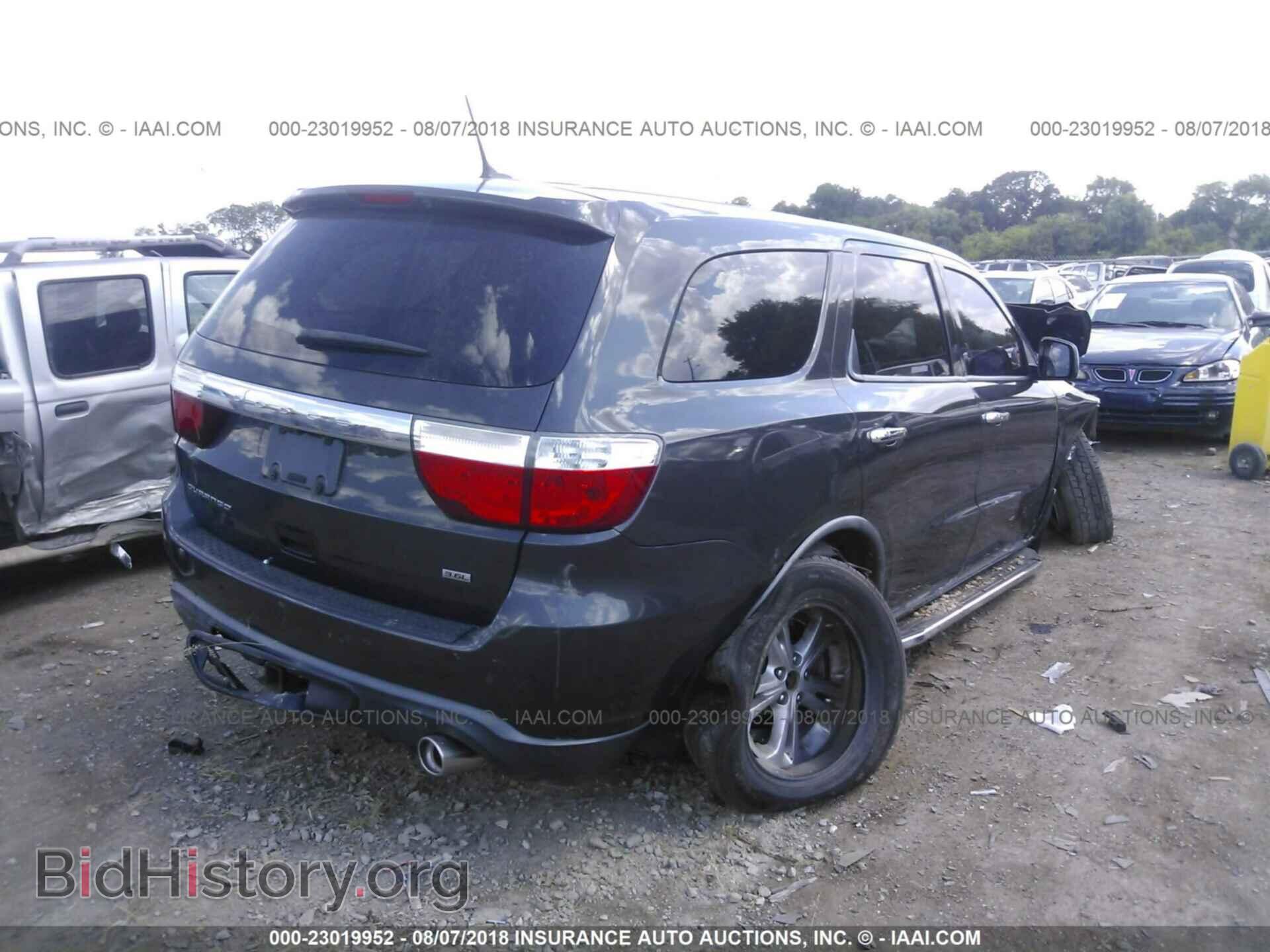 2011 Dodge Durango - VIN: 1D4RD2GG4BC617089 - Photo 4