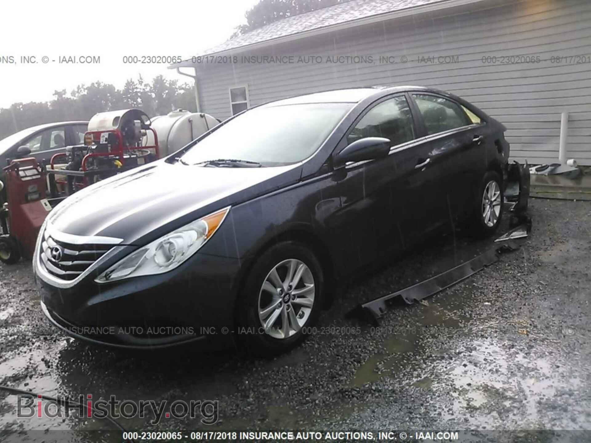 2012 Hyundai Sonata - VIN: 5NPEB4AC3CH470062 - Фото 2