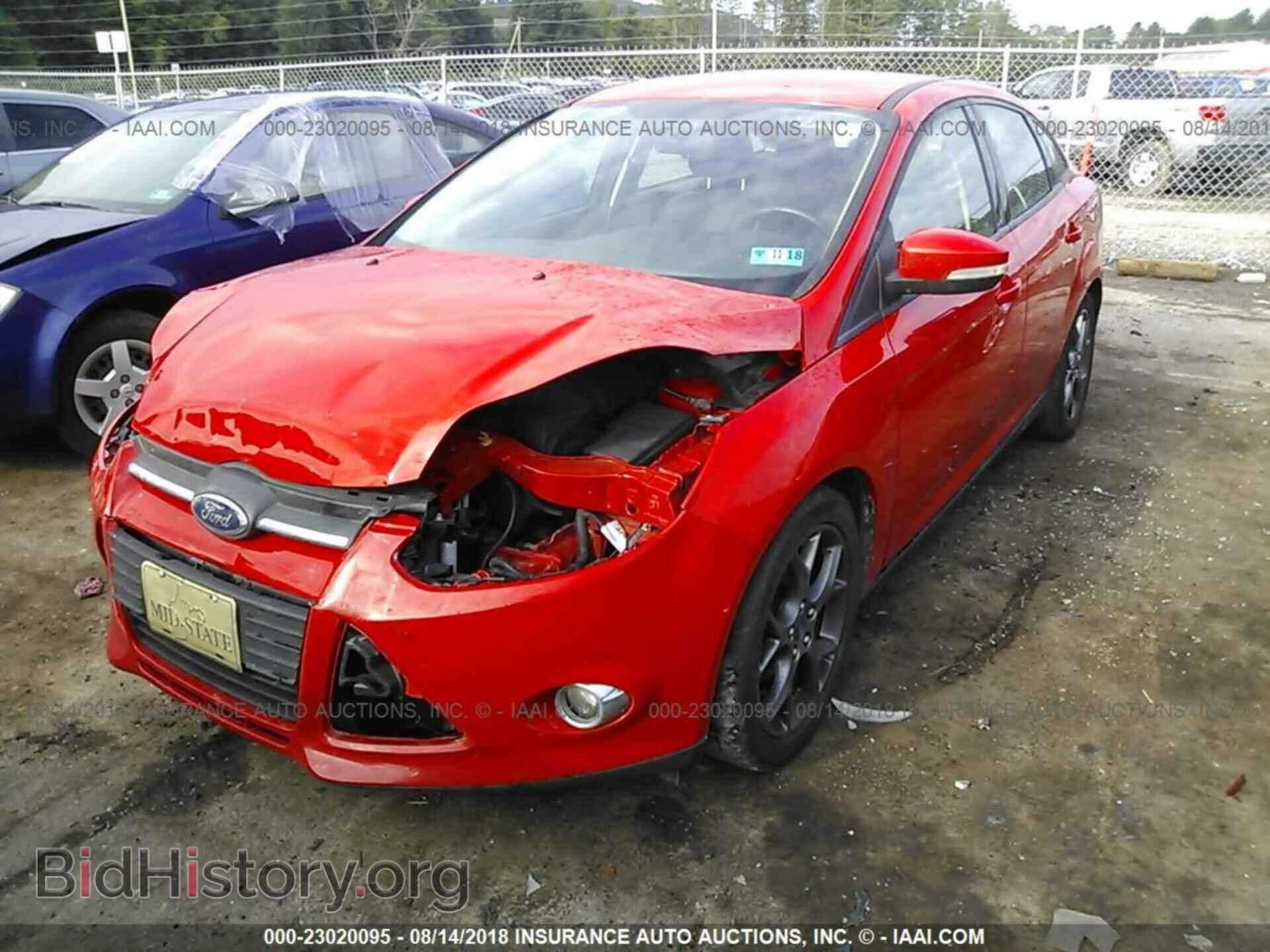 2013 Ford Focus - VIN: 1FADP3F28DL219029 - Фото 2