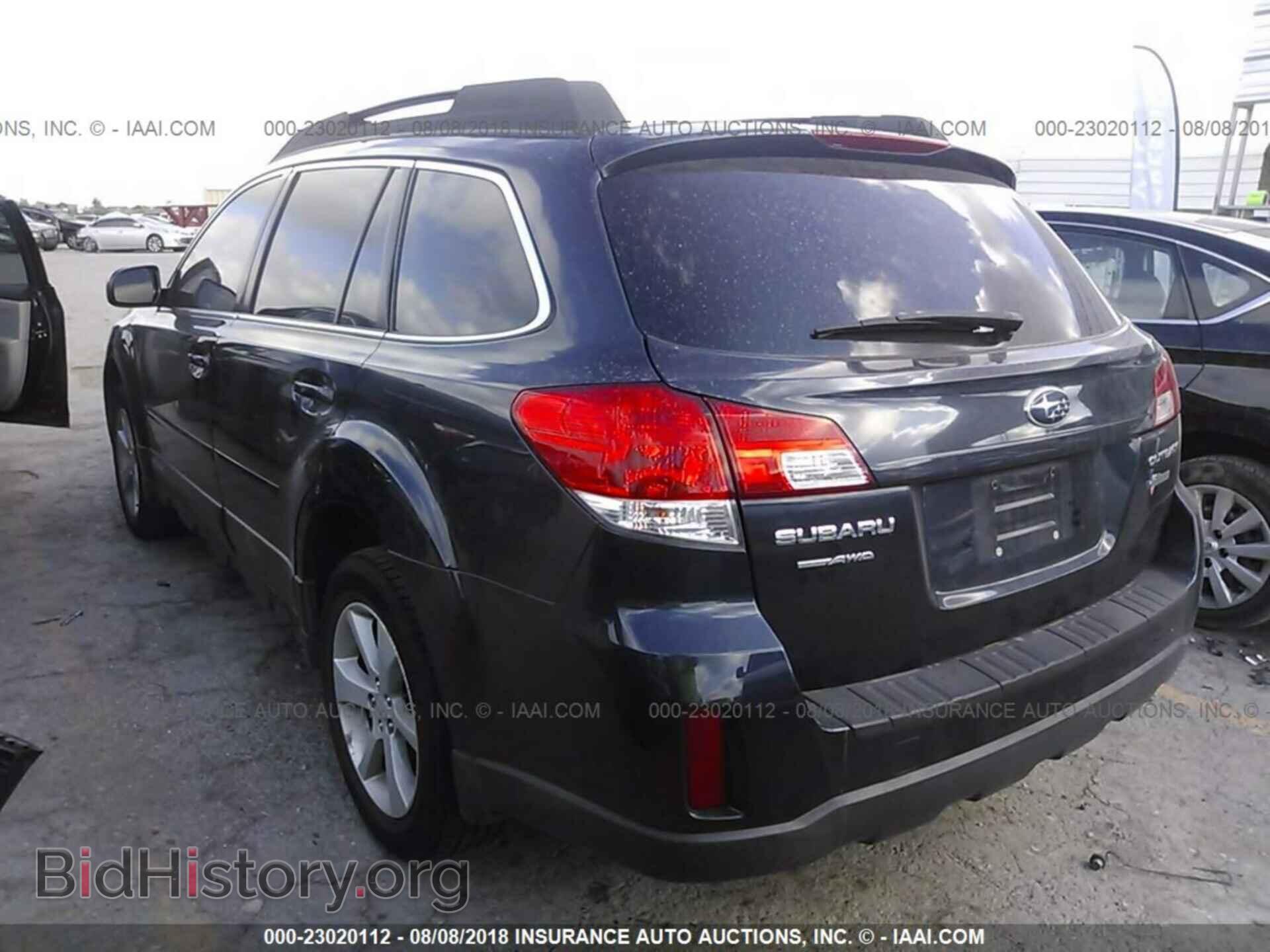 2013 Subaru Outback - VIN: 4S4BRCCC0D3208837 - Photo 3