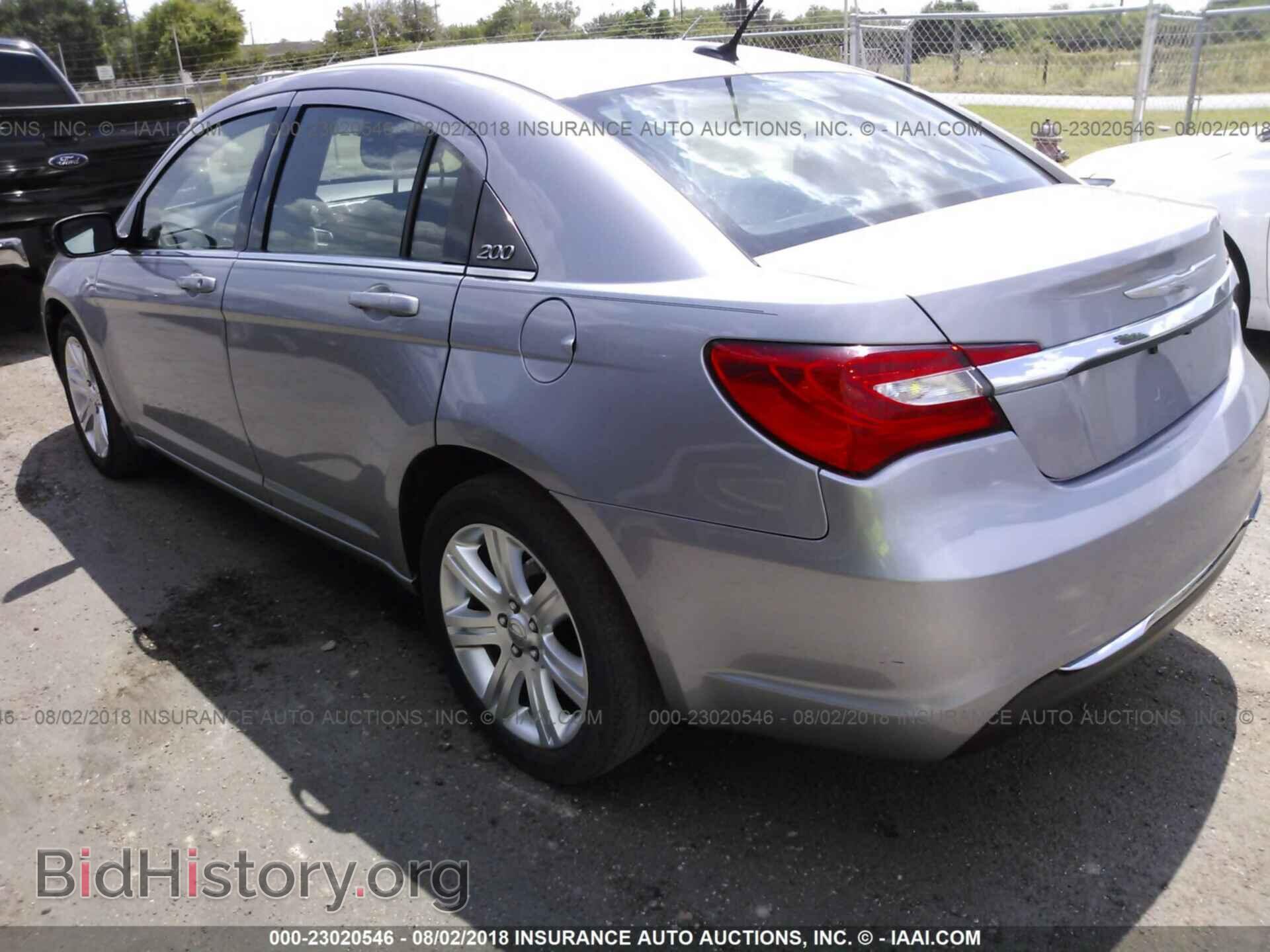 2013 Chrysler 200 - VIN: 1C3CCBBB9DN554360 - Photo 3
