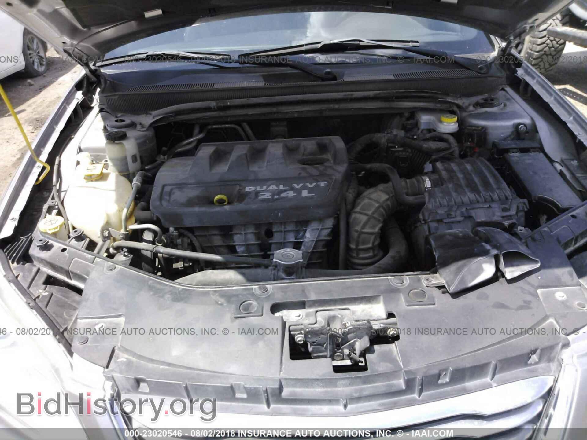 2013 Chrysler 200 - VIN: 1C3CCBBB9DN554360 - Photo 10