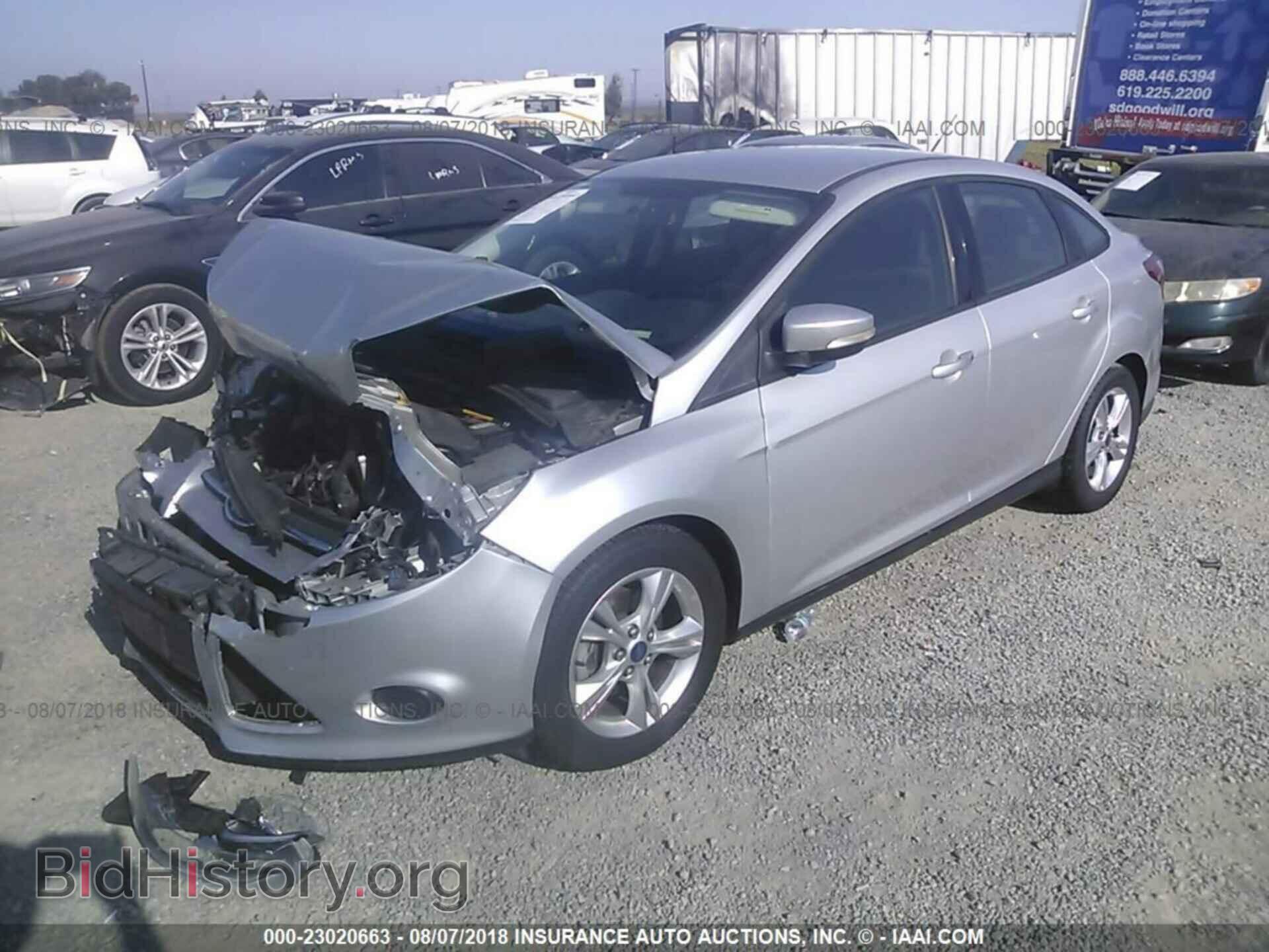 2013 Ford Focus - VIN: 1FADP3F2XDL116520 - Photo 2