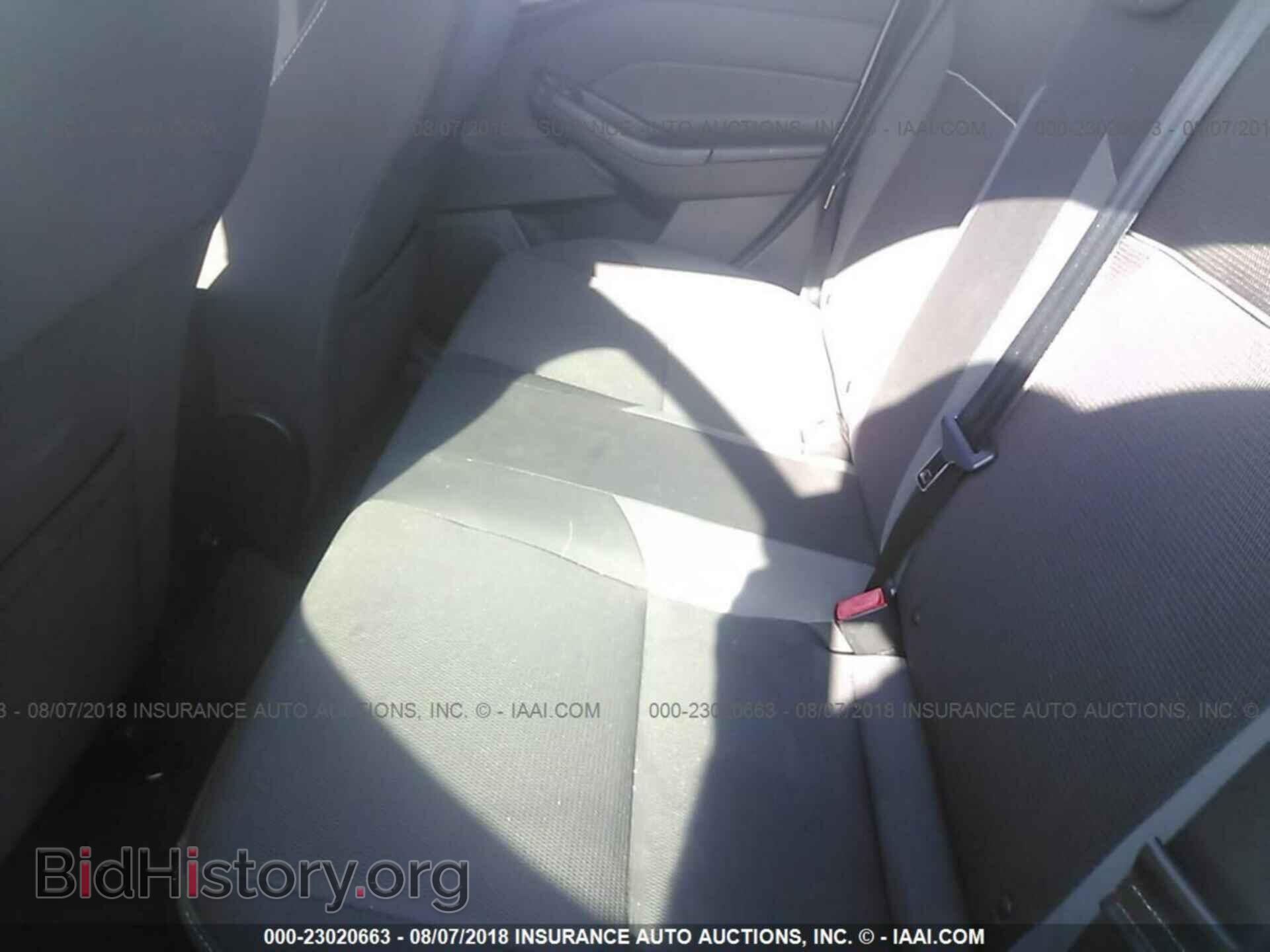2013 Ford Focus - VIN: 1FADP3F2XDL116520 - Photo 8