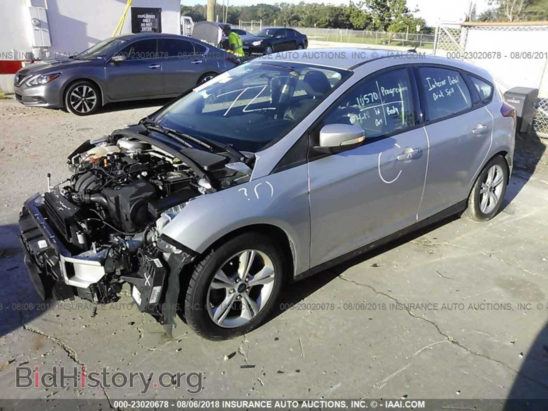 2014 Ford Focus - VIN: 1FADP3K23EL368536 - Photo 2
