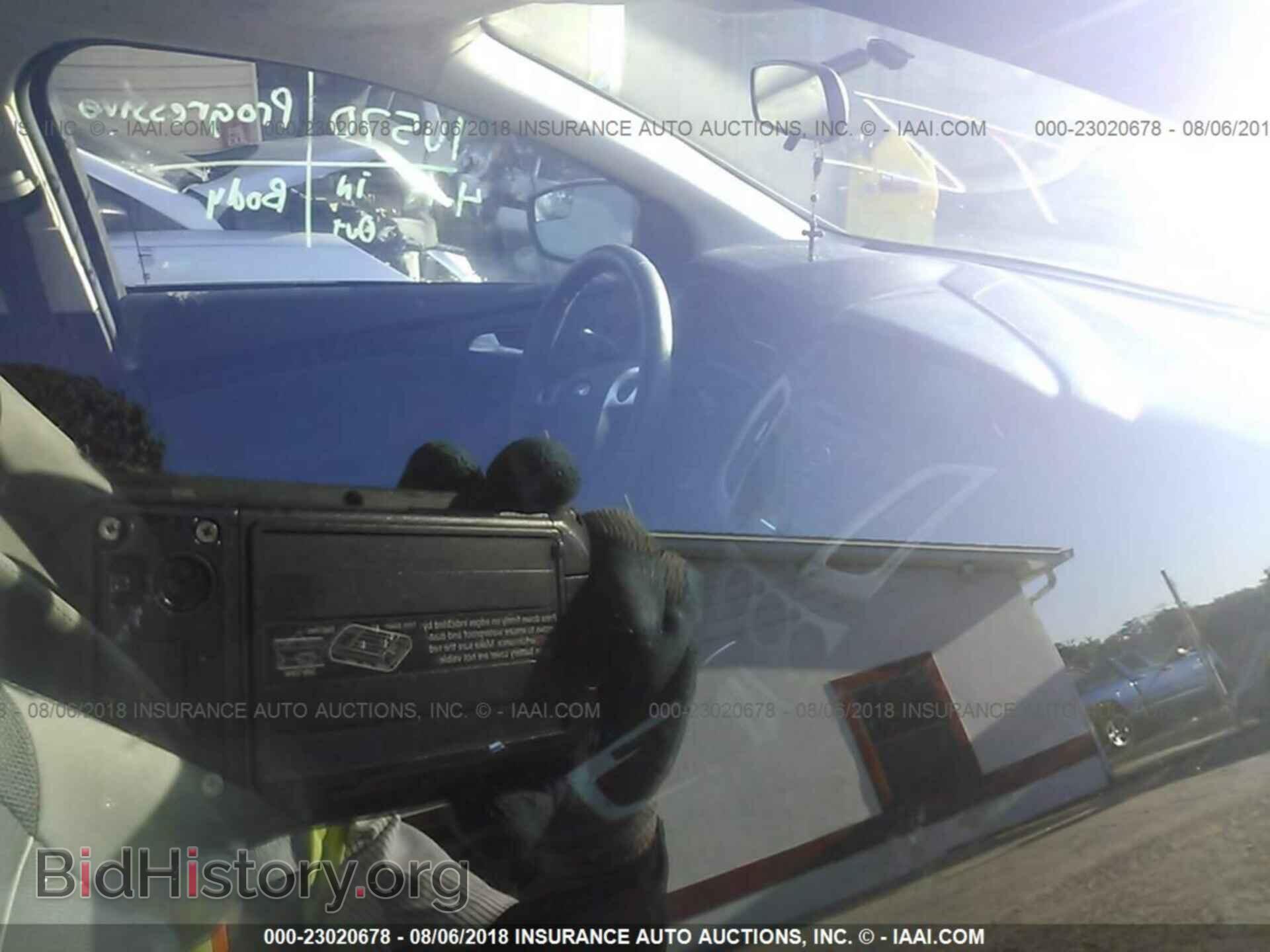 2014 Ford Focus - VIN: 1FADP3K23EL368536 - Photo 5